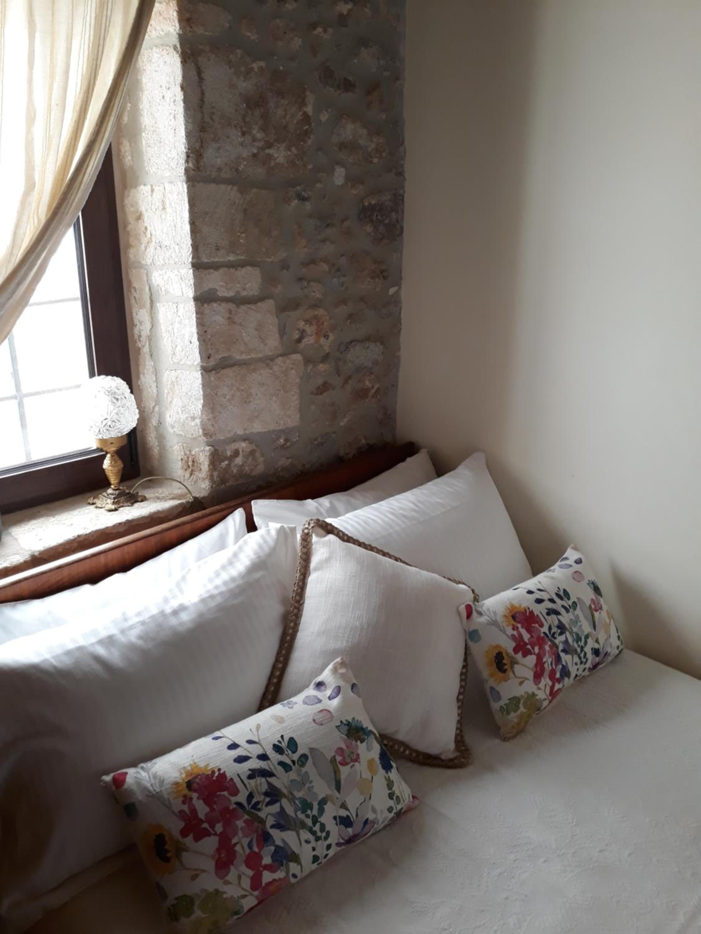 Koutouloufari Cosy Cretan Cottage