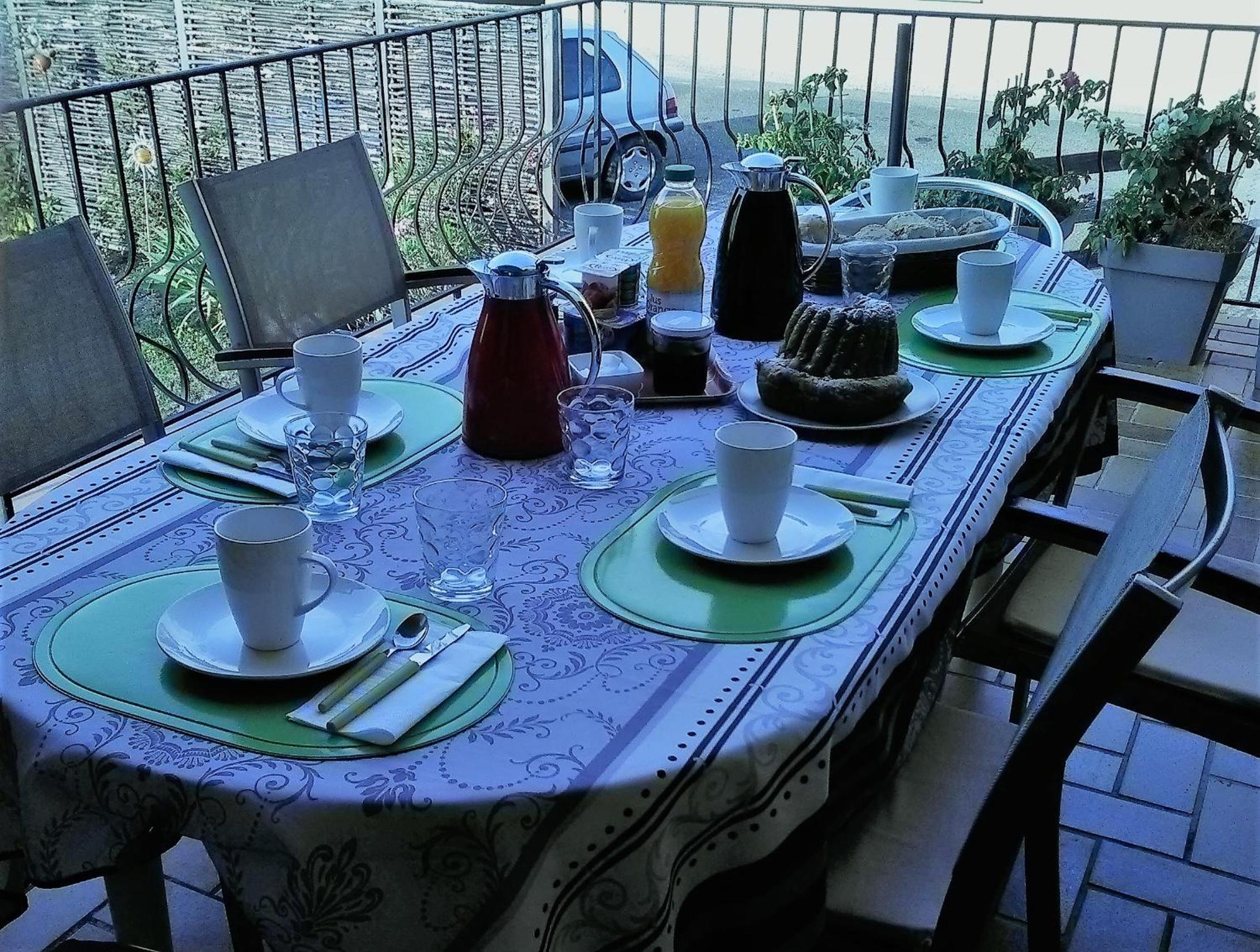 Chambres D'hotes Du Vignoble view 3