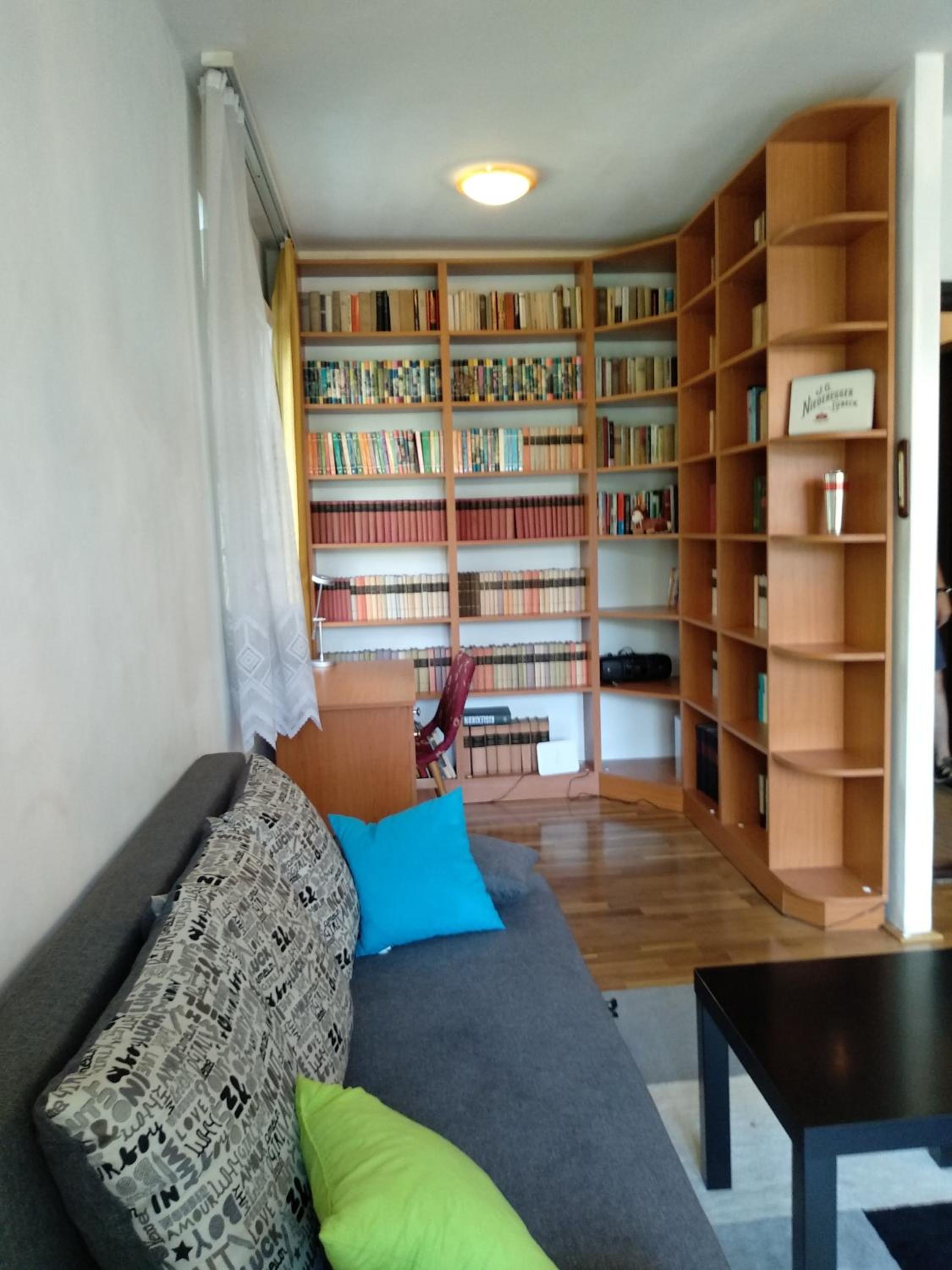 Photo 12