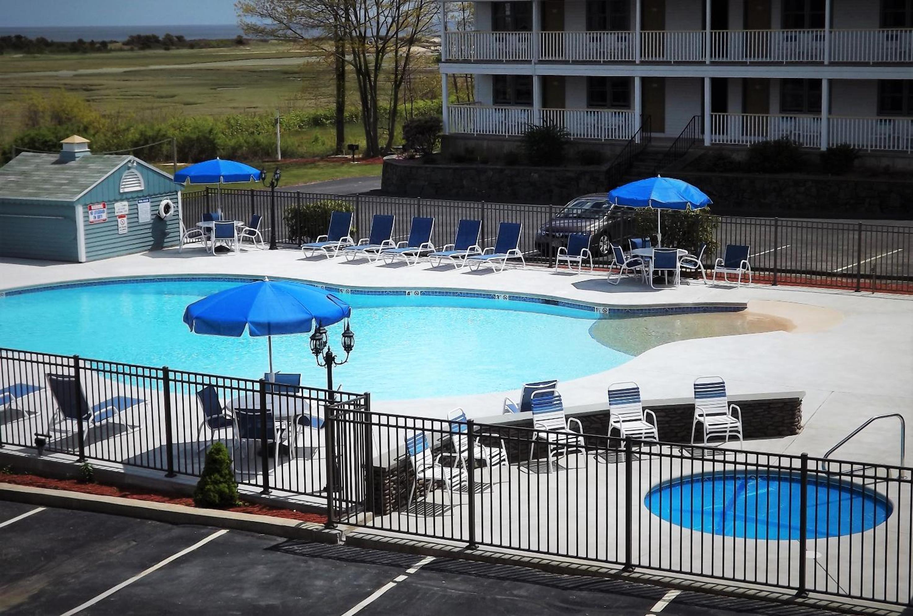 Mariner Resort - Property Image 41