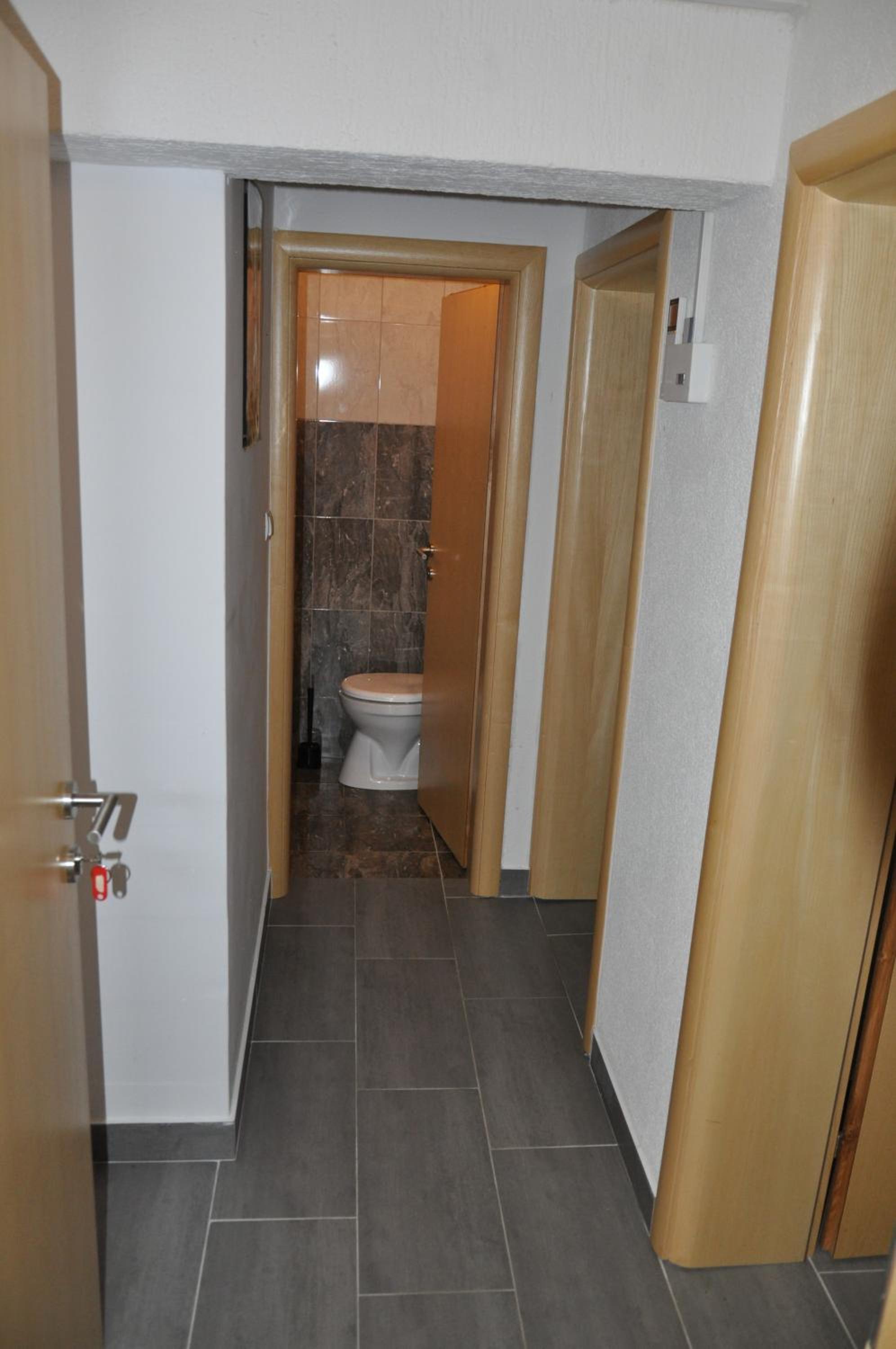 Photo 35