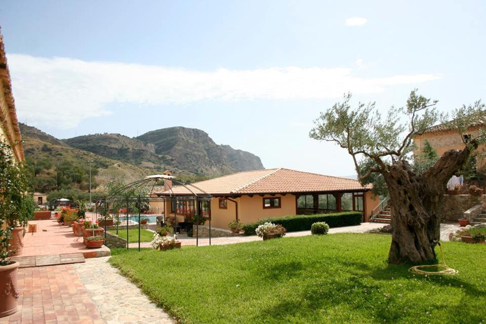 Villa Maria view 4