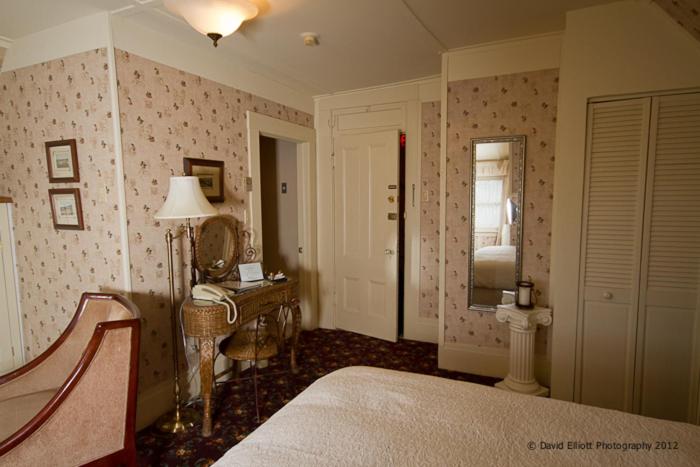 Victoria's Historic Inn