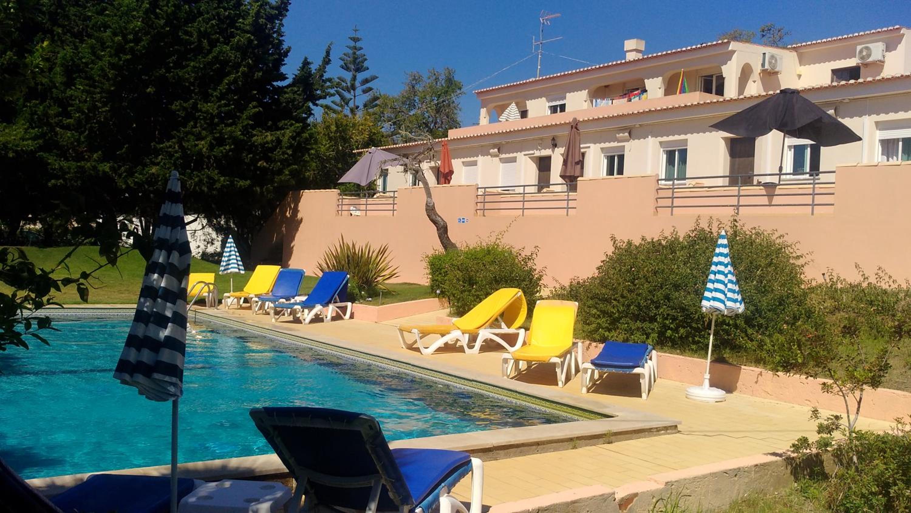 Falfeira Apartments