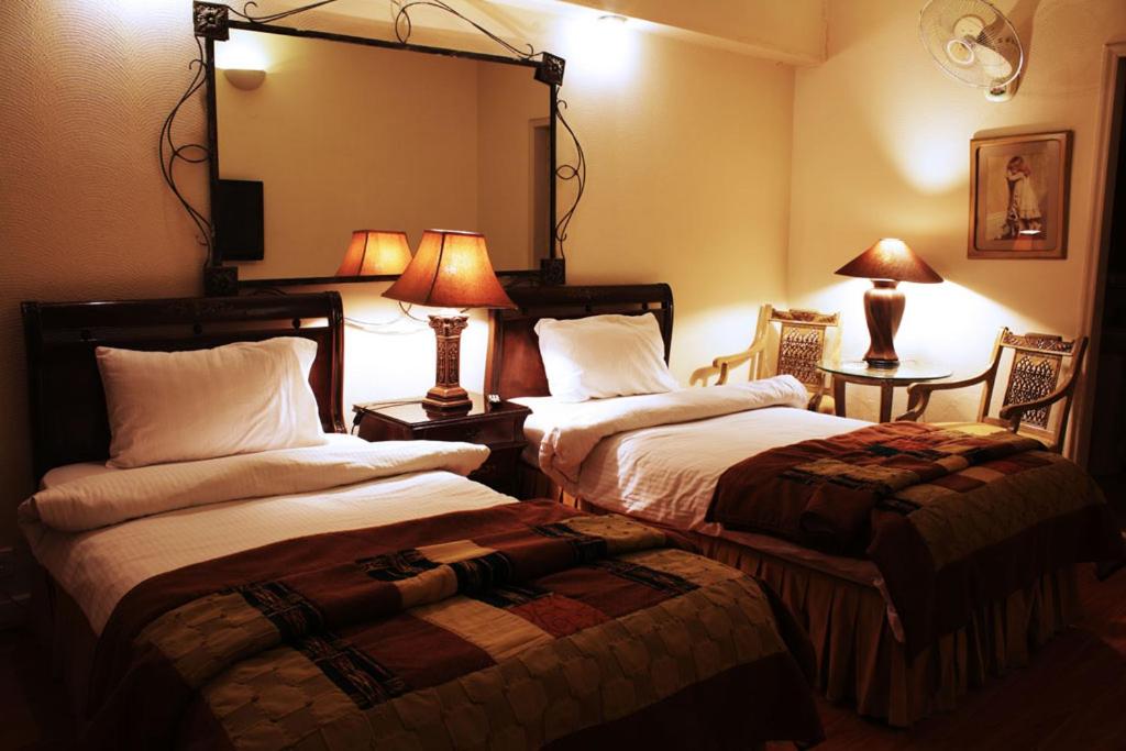 hotel room
