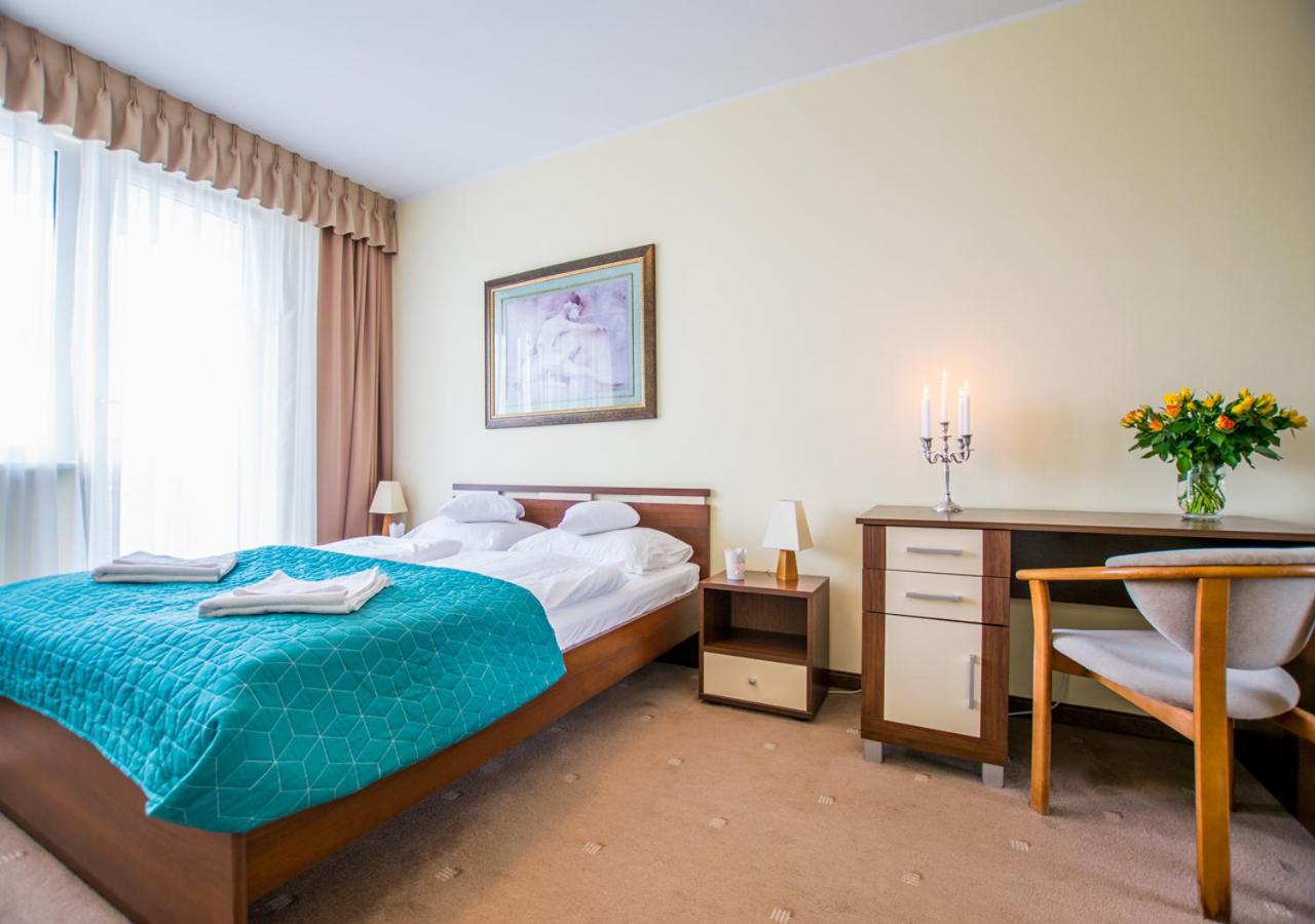 Senlux Apartments