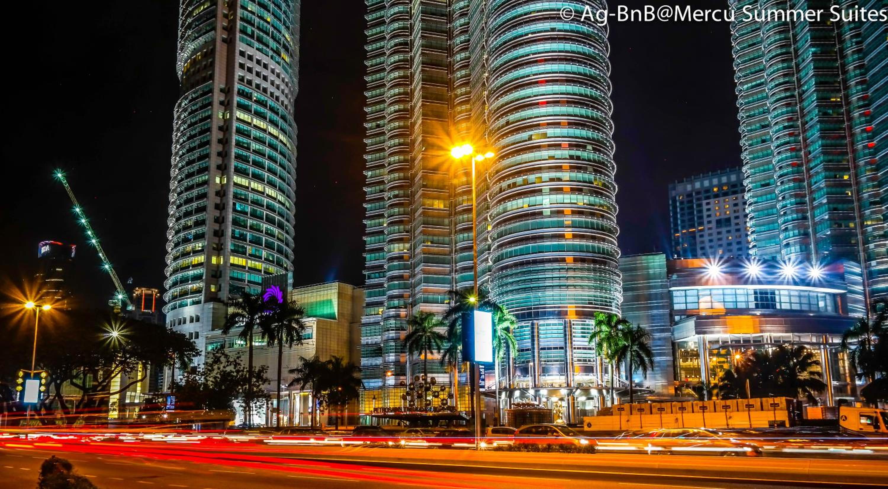 Summersuites by AG Vacation WiFi Twin Tower