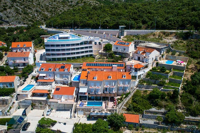 Paradis Apartments