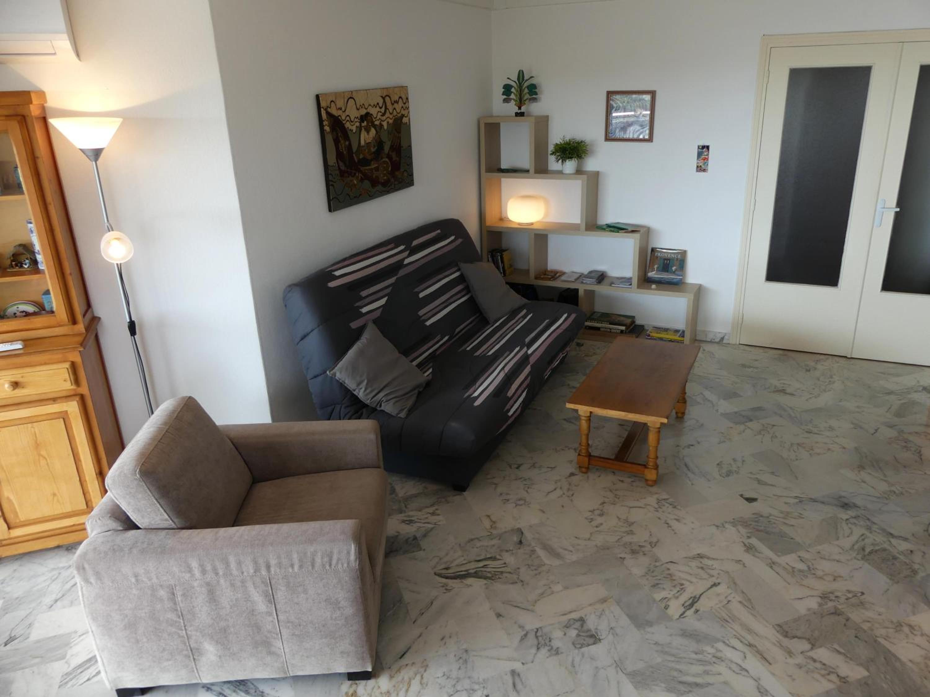 Apartment Montmorency photo 5