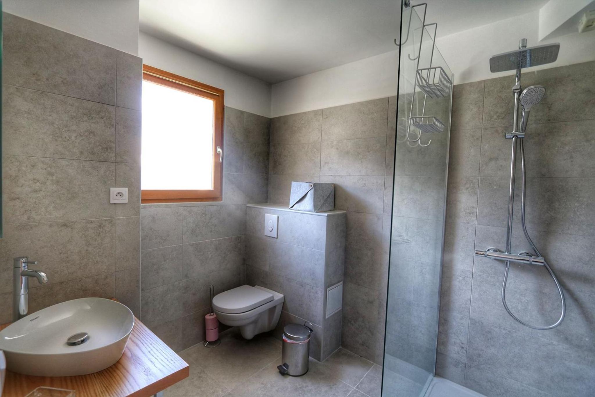 Chalet Stam