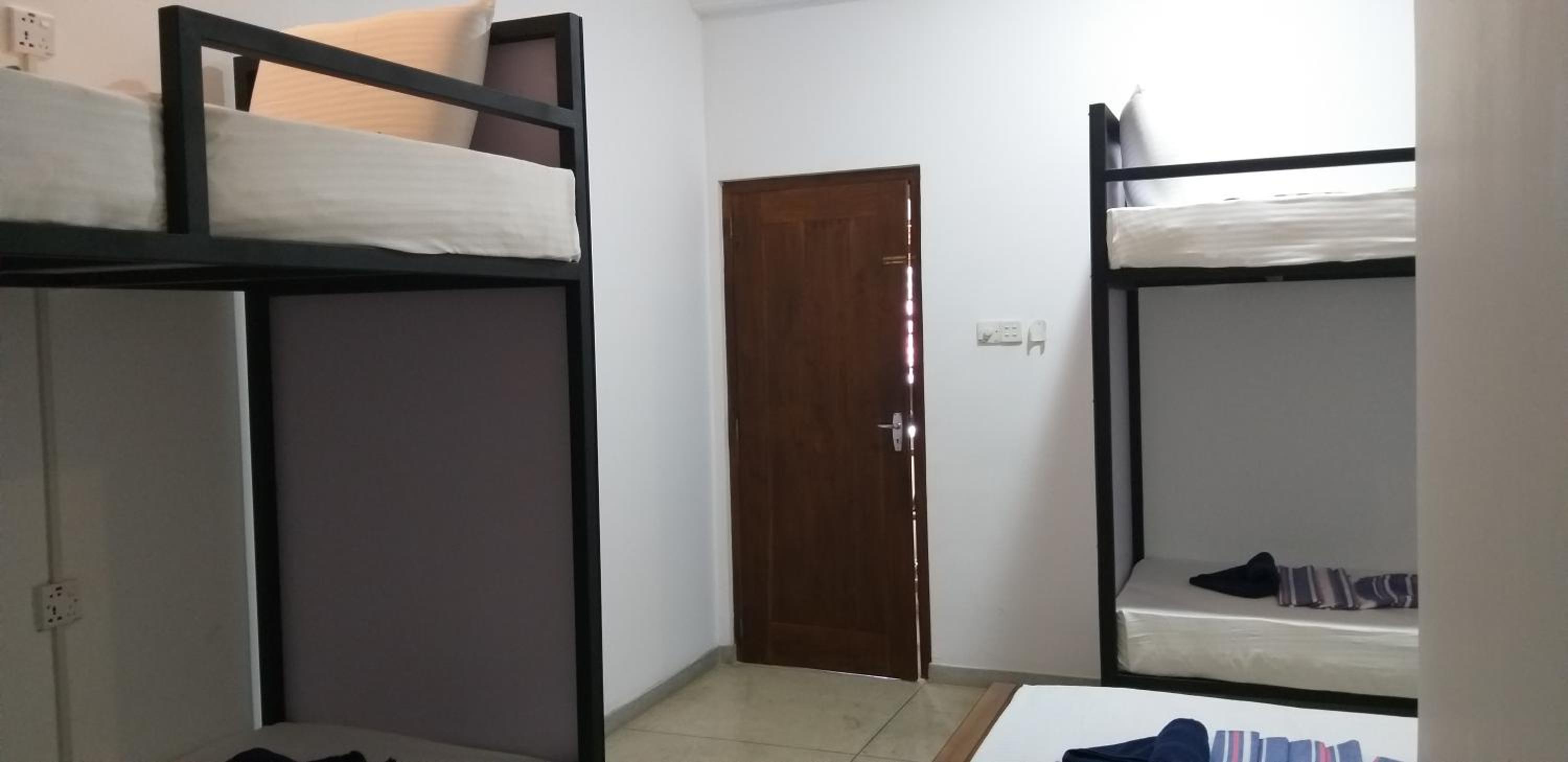 I & I Hostel