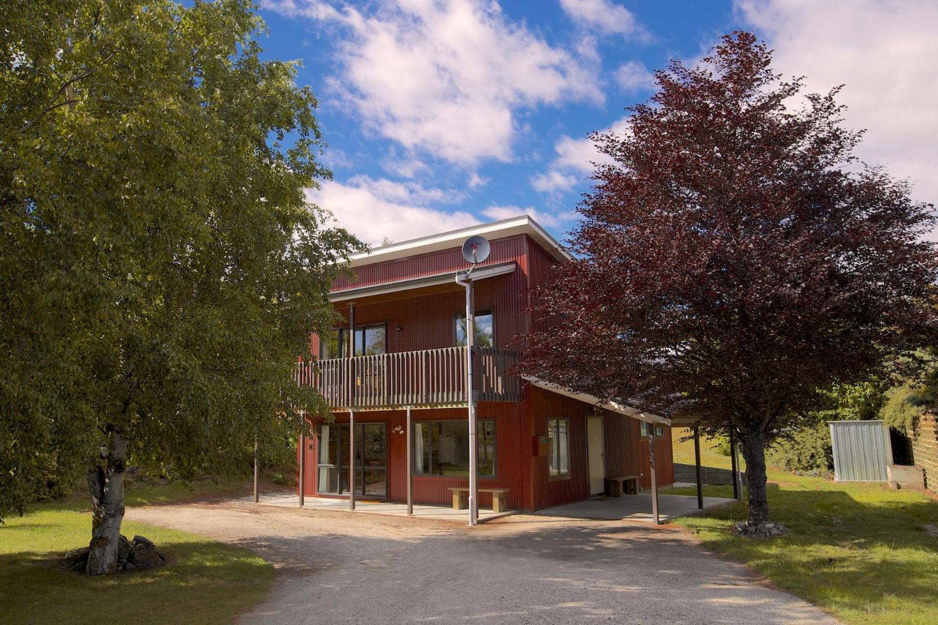 Crescent House