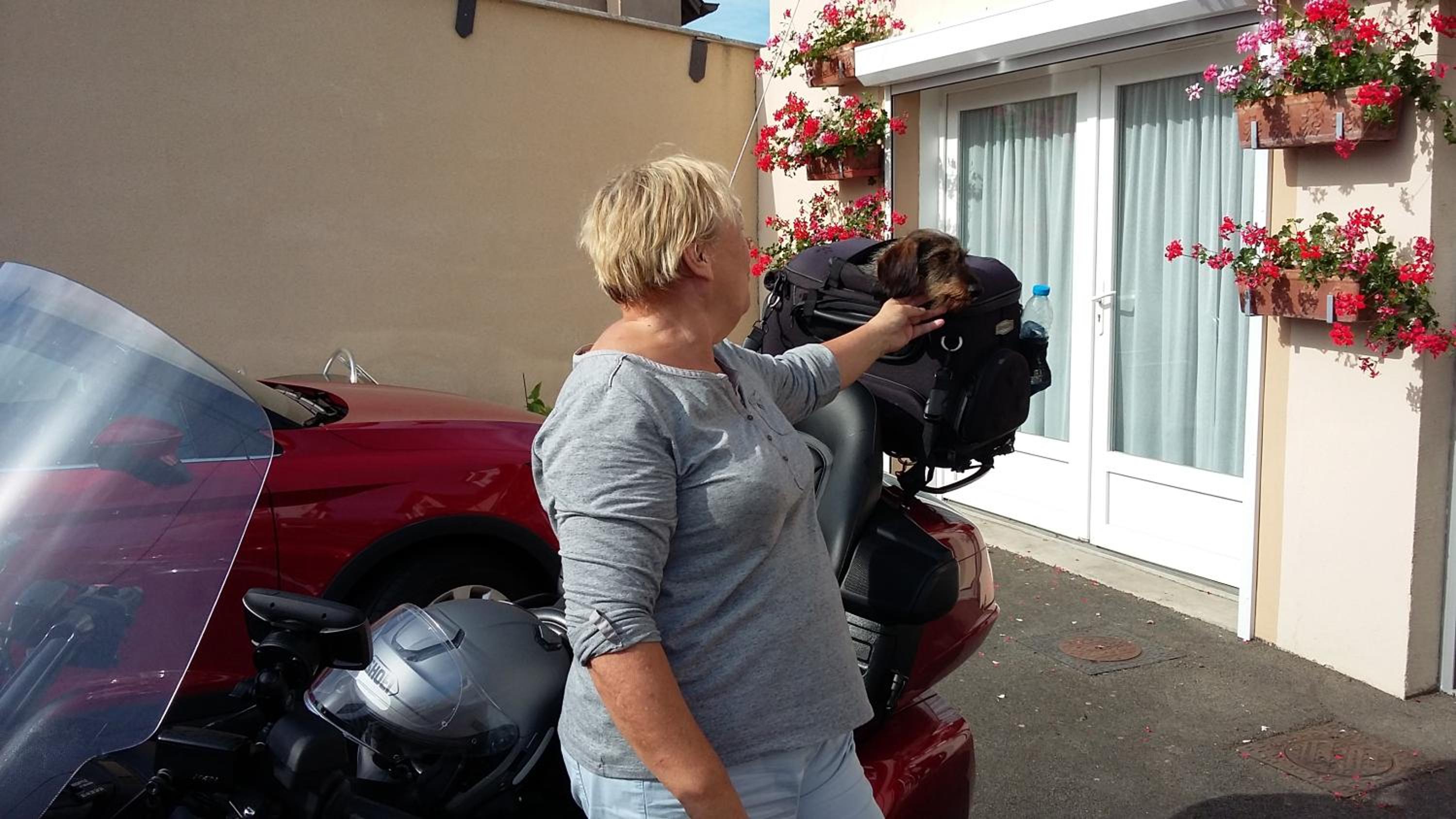 Photo 18