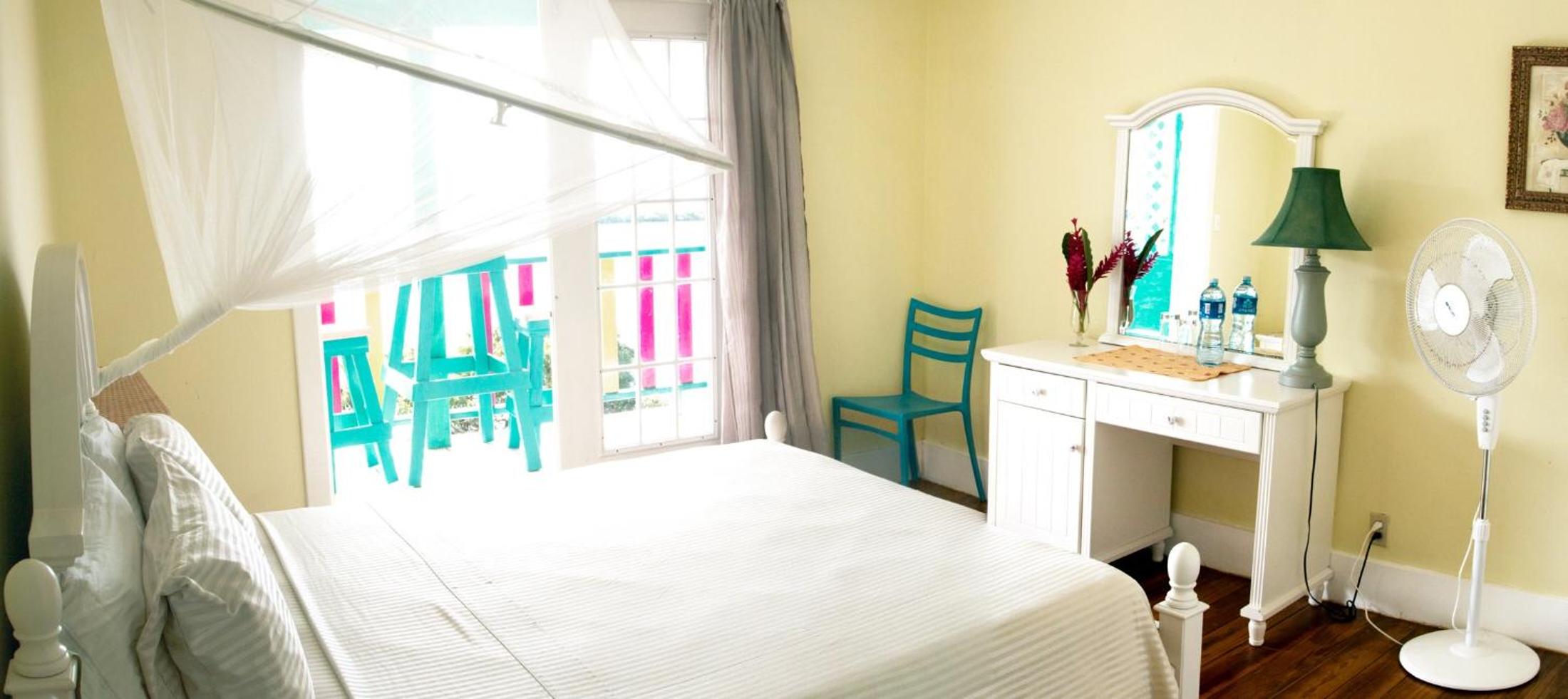 Los Secretos Guesthouse