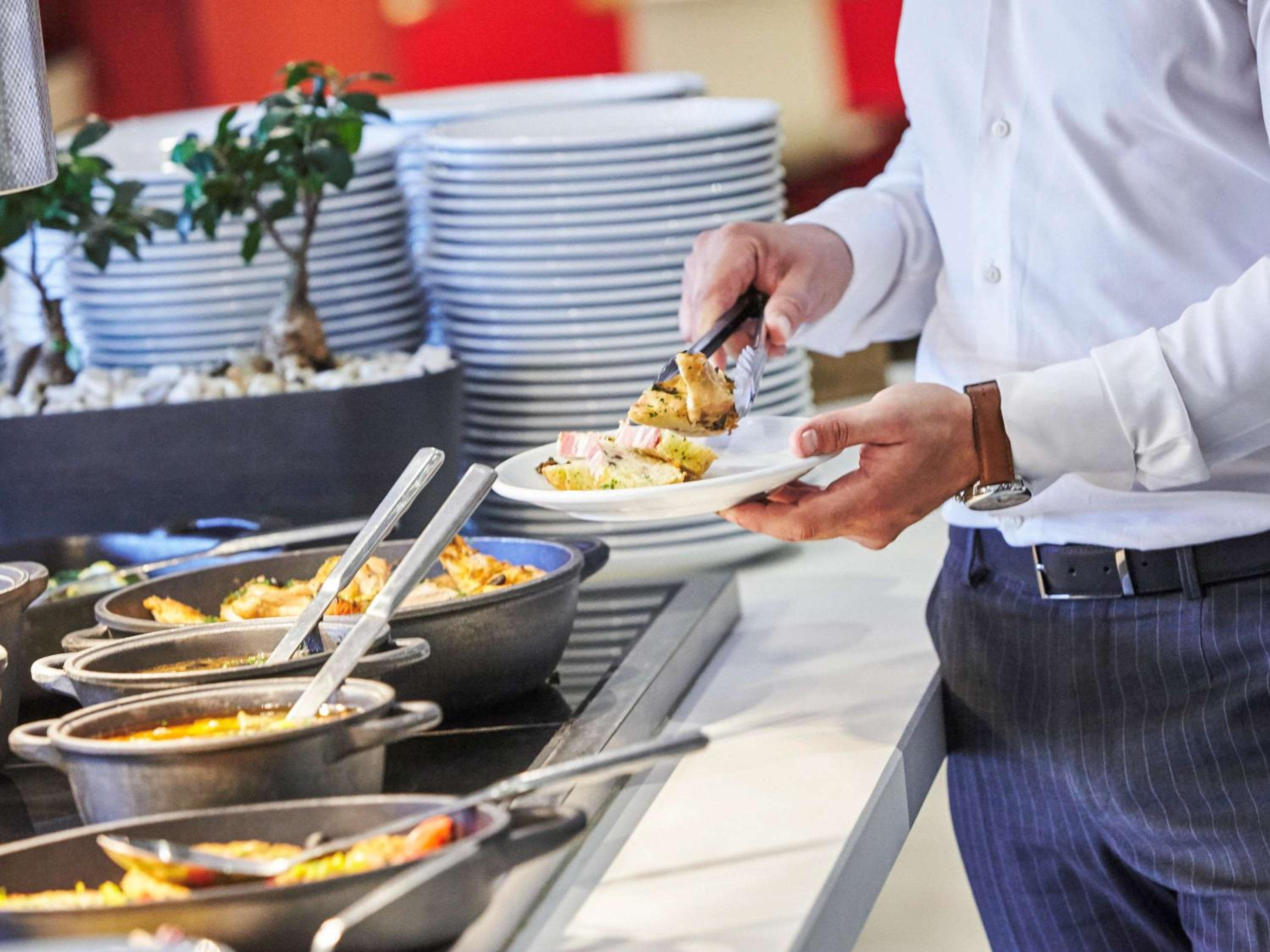 breakfast buffet