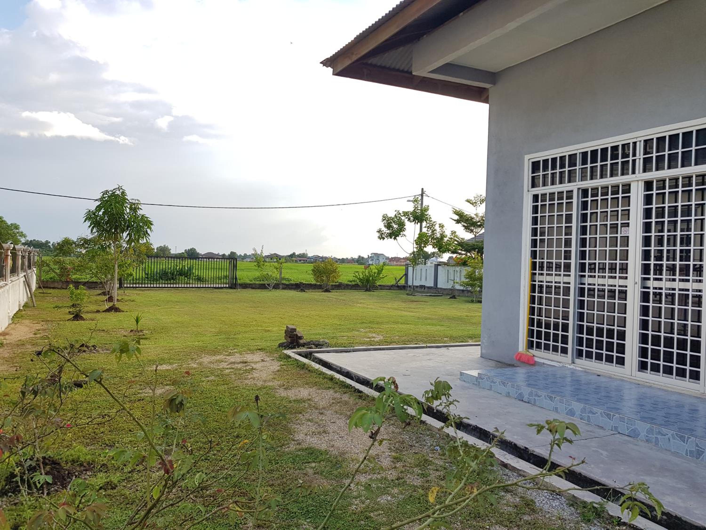 3H REST HOUSE @ HOMESTAY photo 2