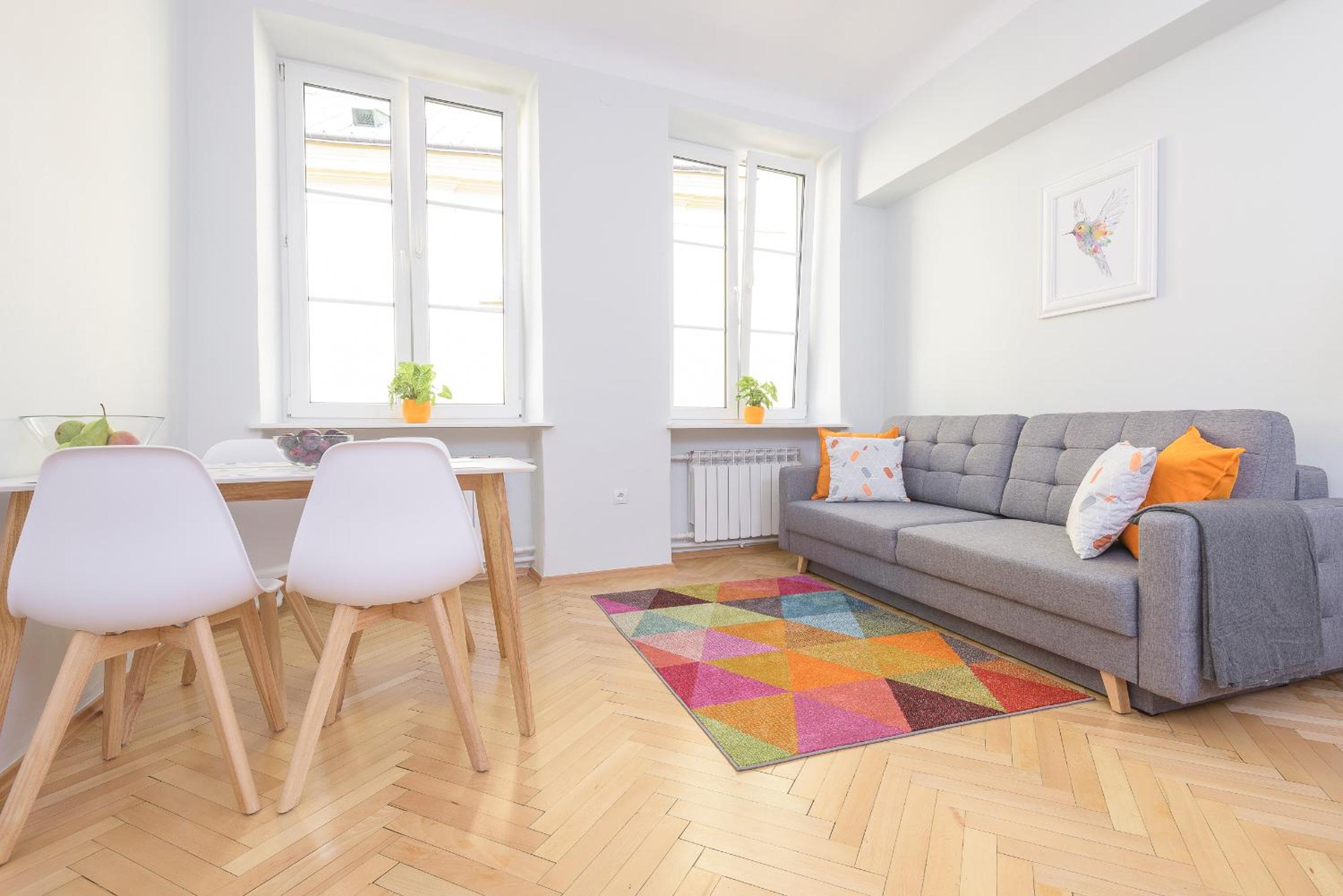 Bright and modern apartment in the heart of the Old and New Town