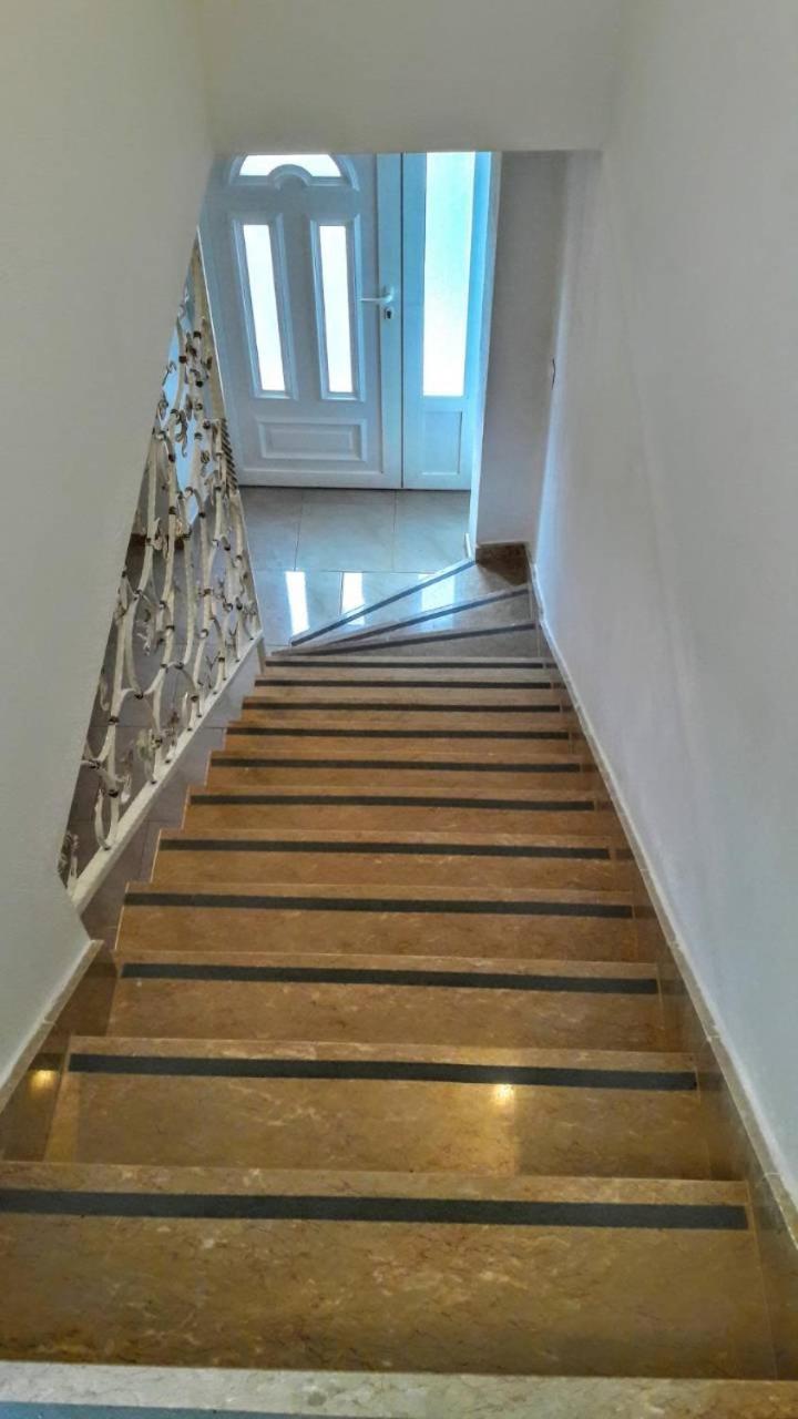 Photo 47