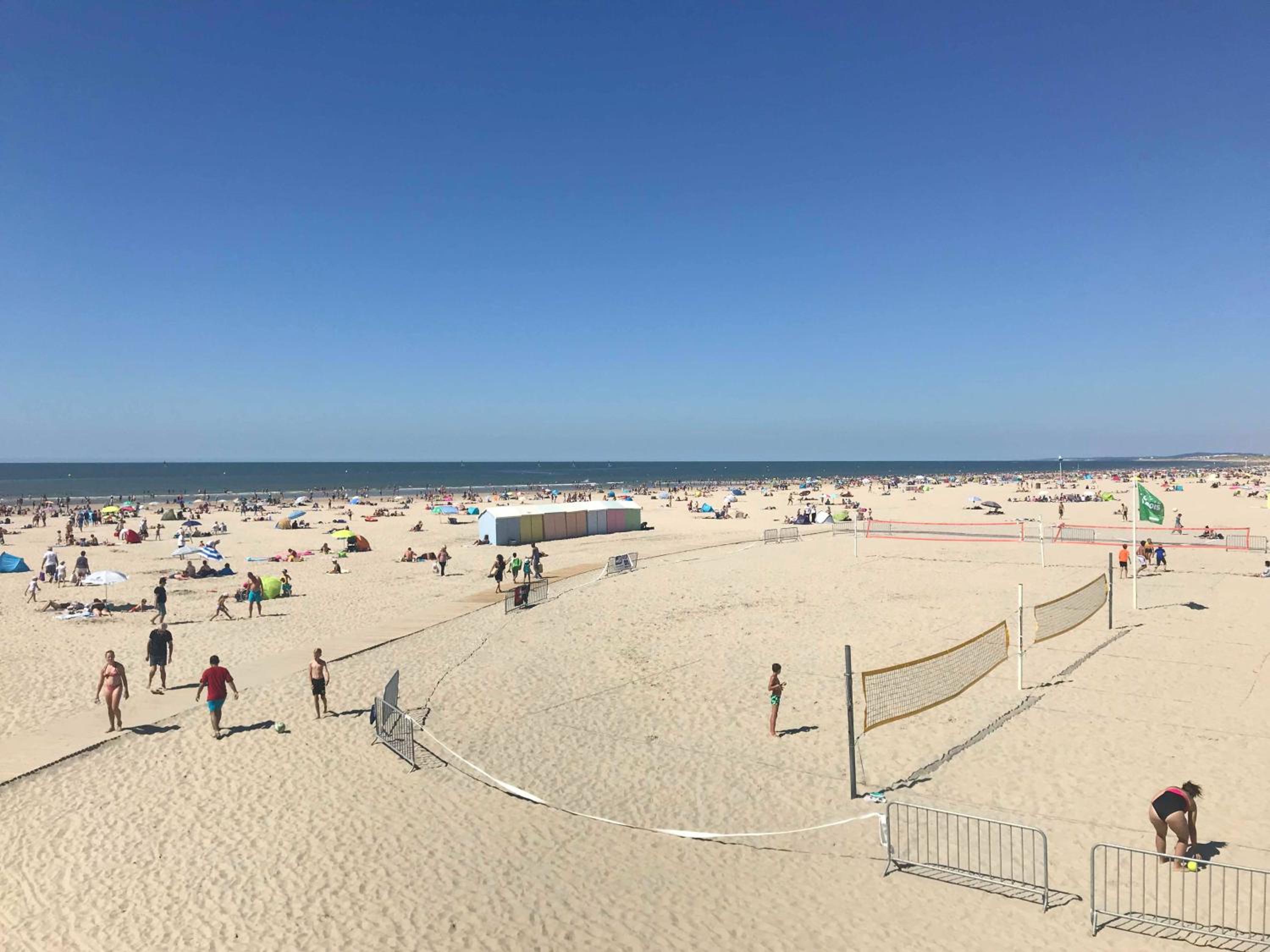 Rénové Appartement à 30 m de la plage - balcon - lumineux - wifi - Le Cérès 2