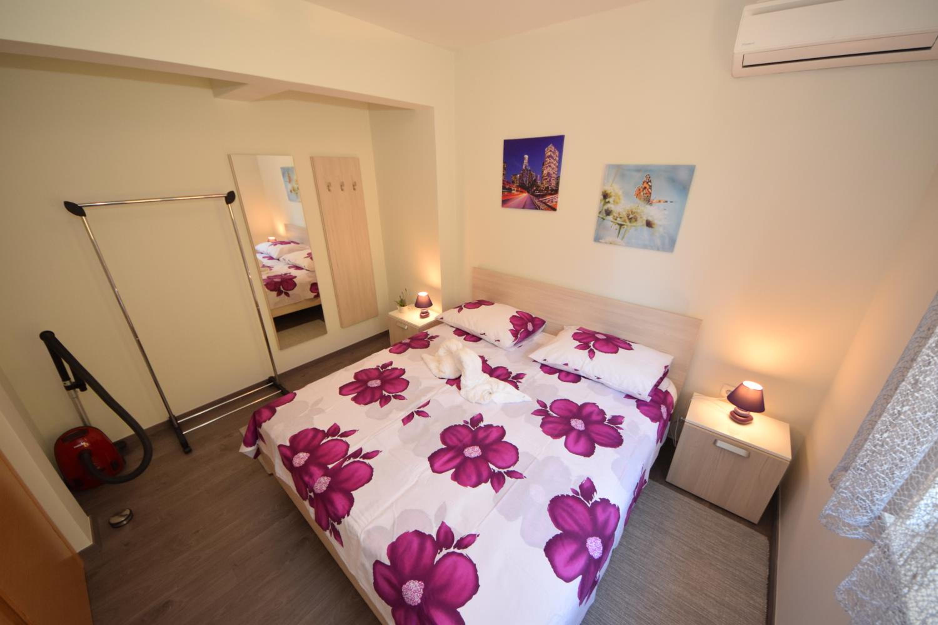 Apartmani Dora i Kati