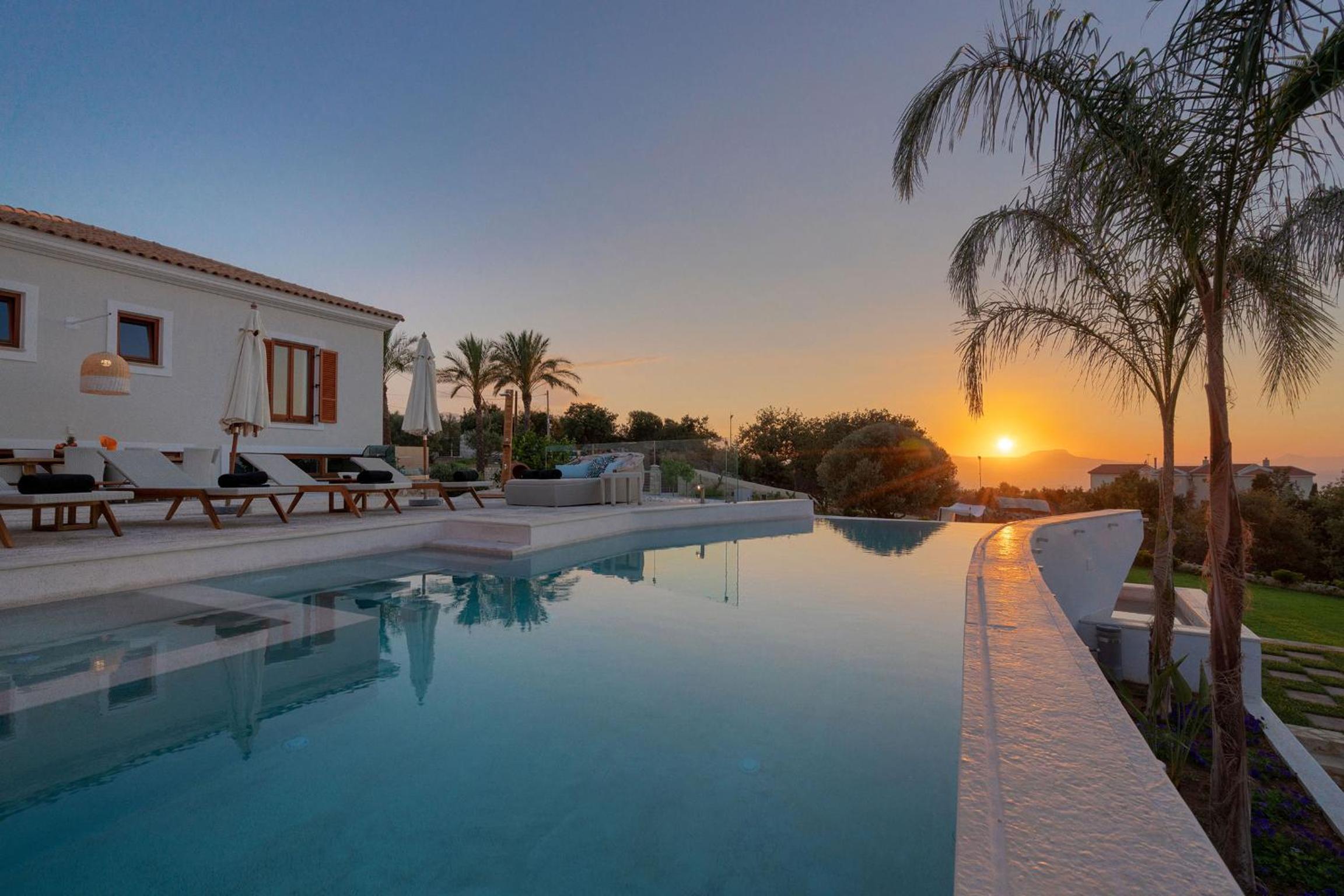 Delfini Villa