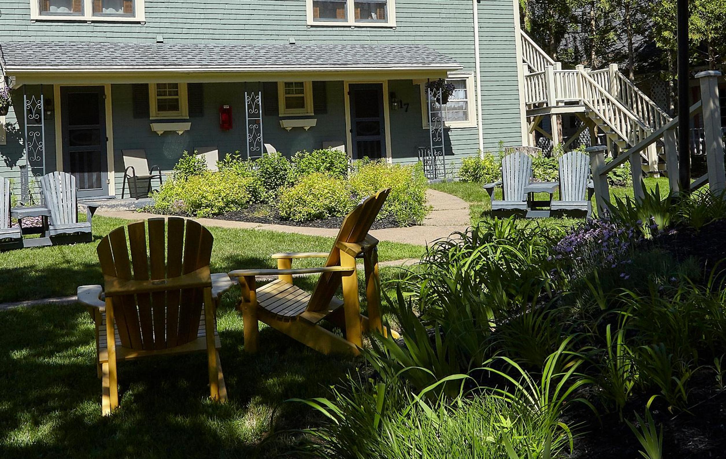 Victoria's Historic Inn - Image 3