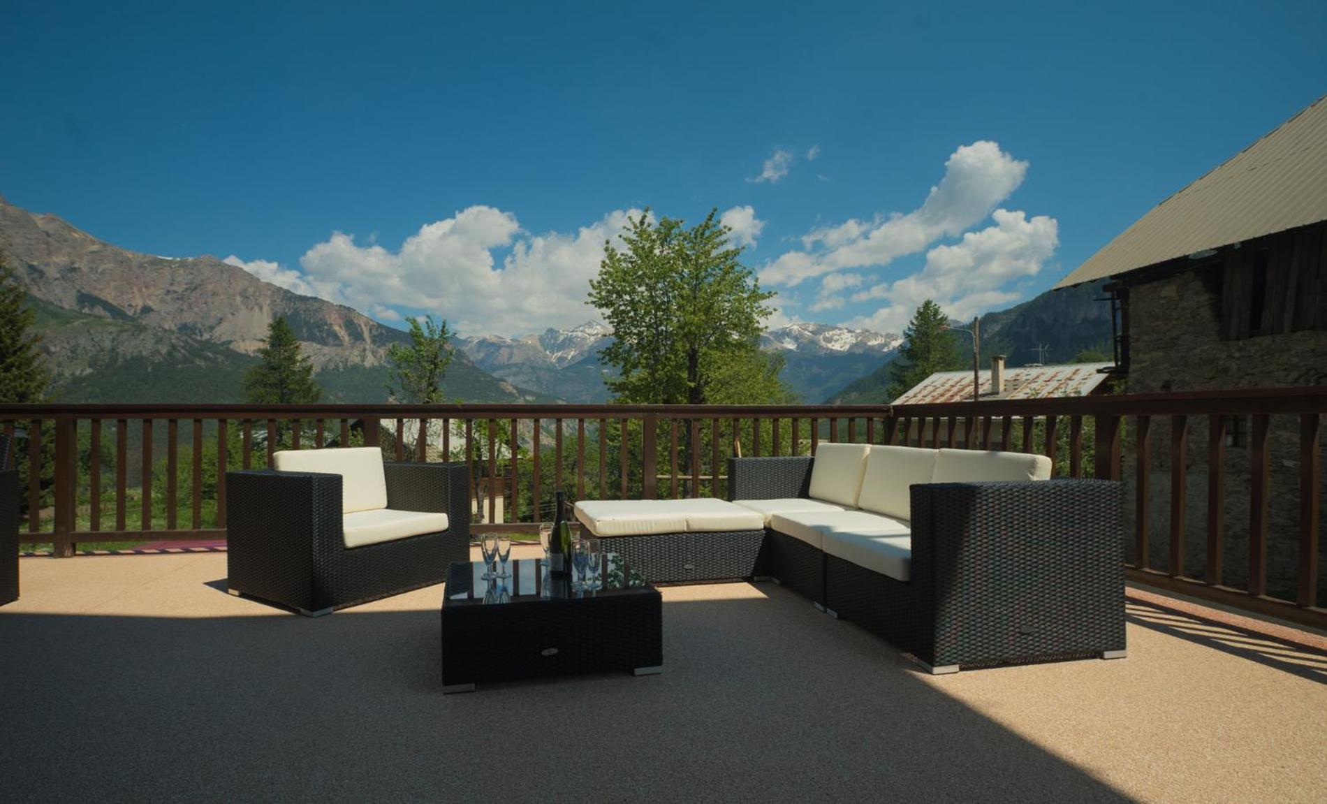 Puy-Saint-Vincent Vacations - Maison Gauthier - Property Image 1