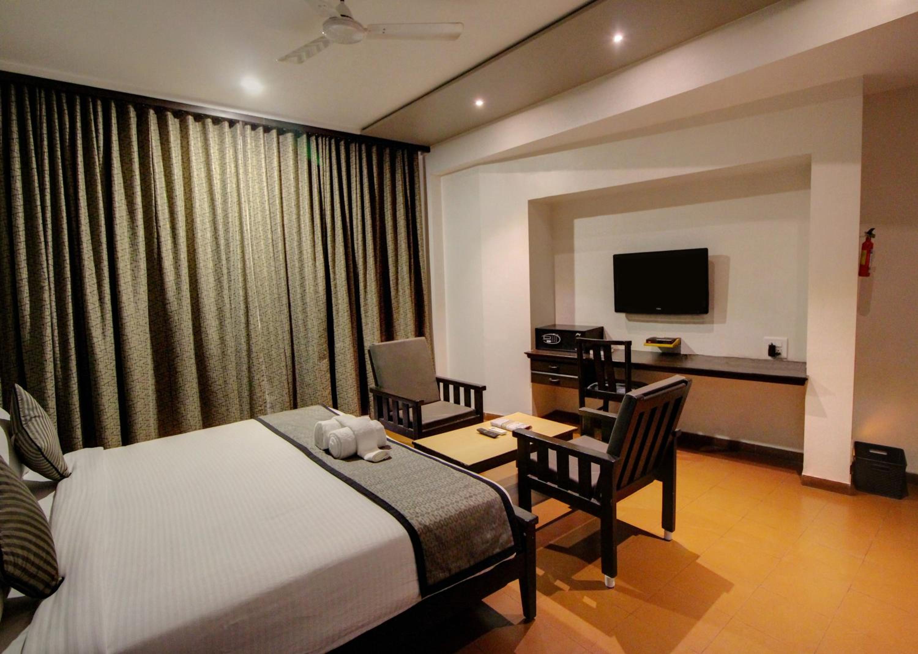 Damanganga Valley Resort Silvassa view 4