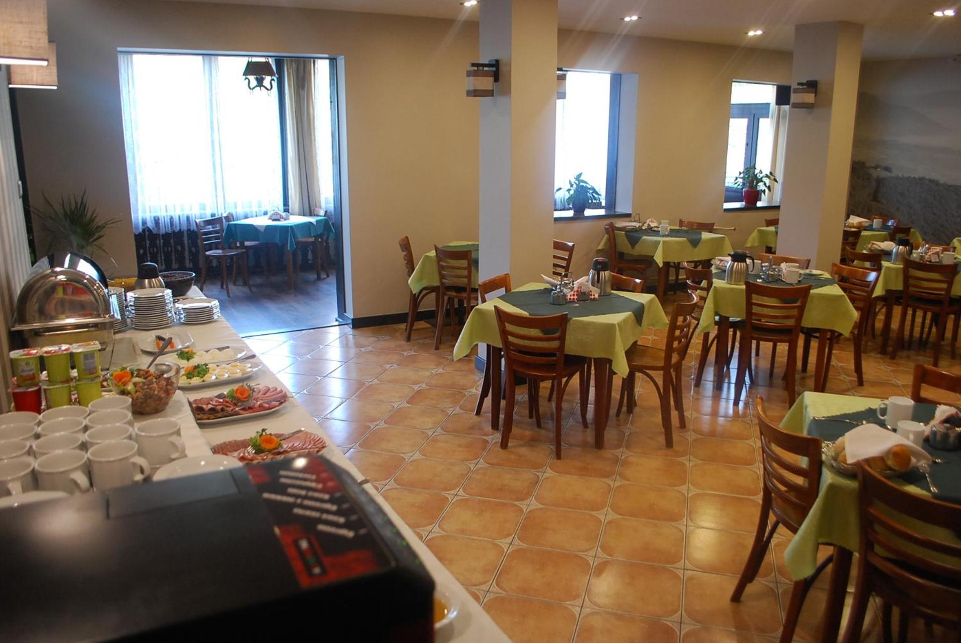 restaurant
