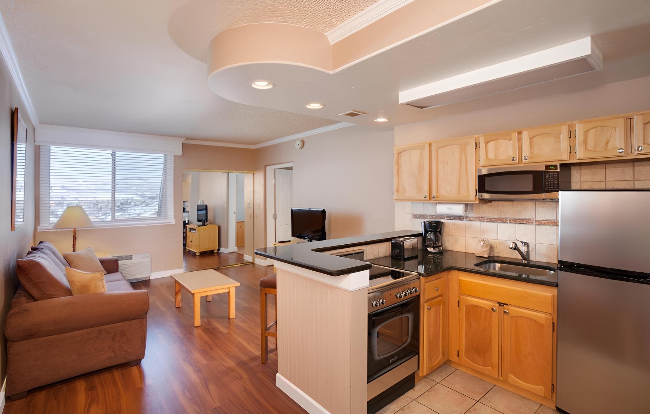 Steamboat Springs Places to Stay: Legacy Vacation Resorts Steamboat Springs Hilltop Kitchen