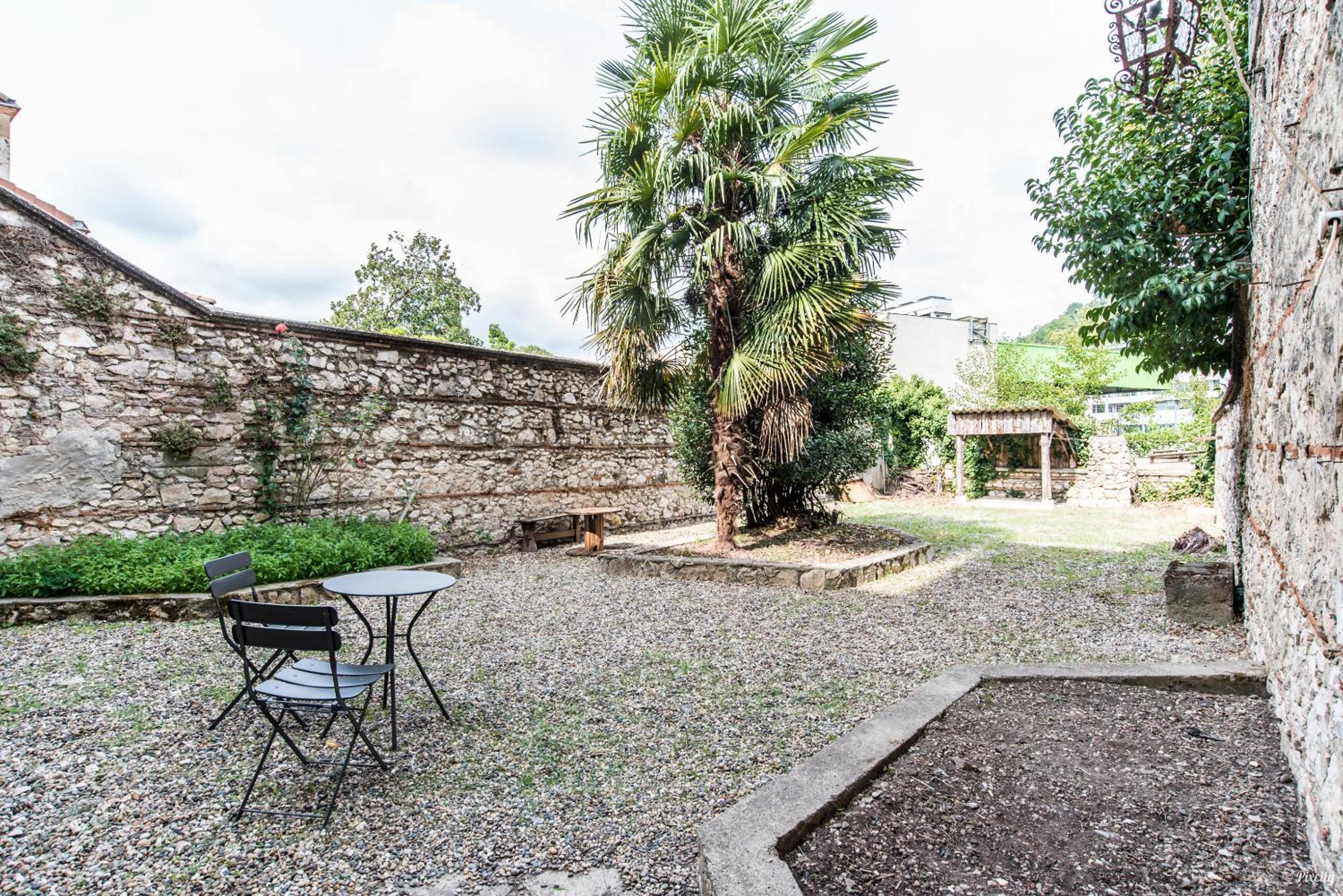 Appartements Scaliger Jardin Wifi Proche Gare
