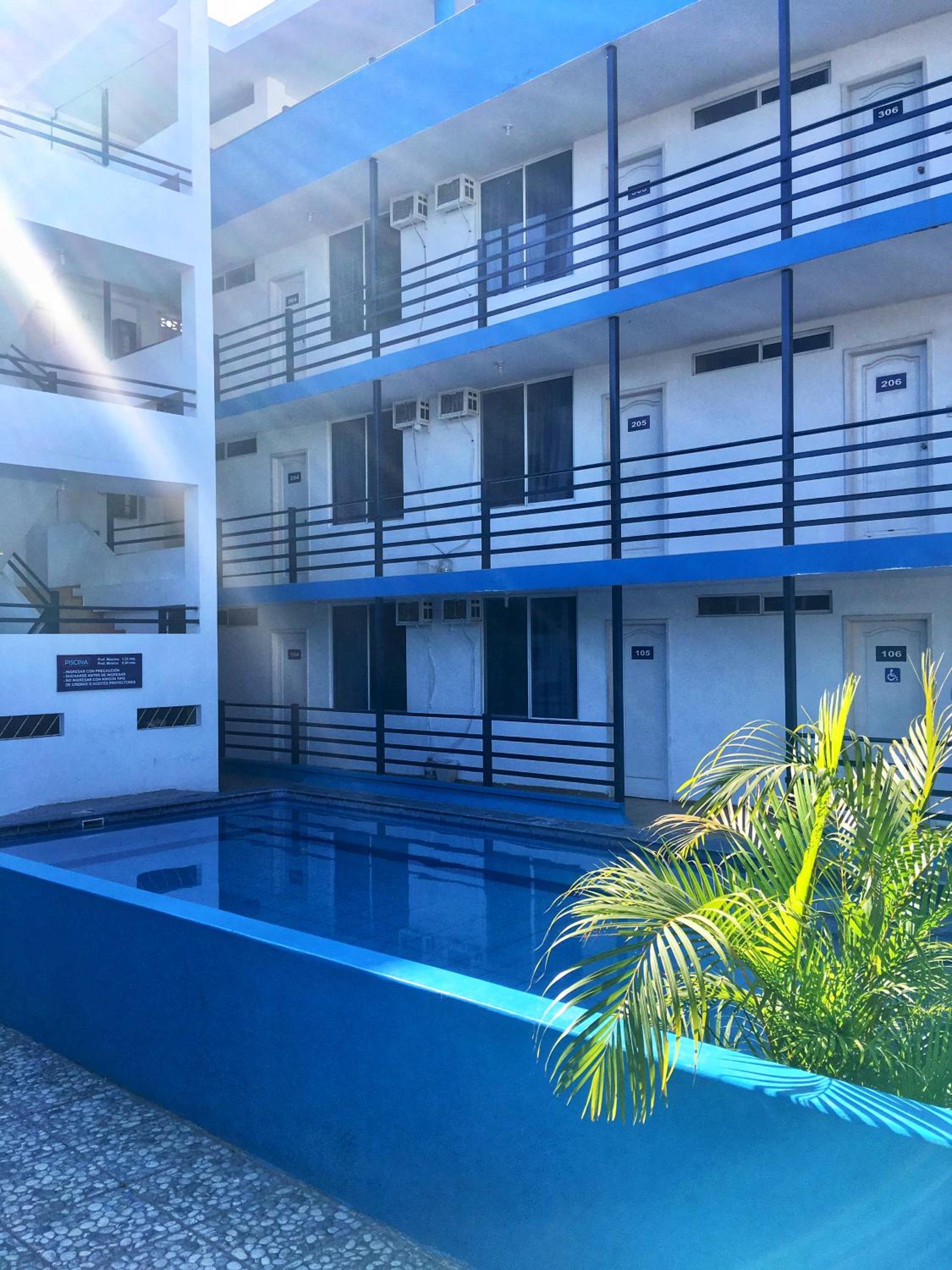 Hostal Albatros