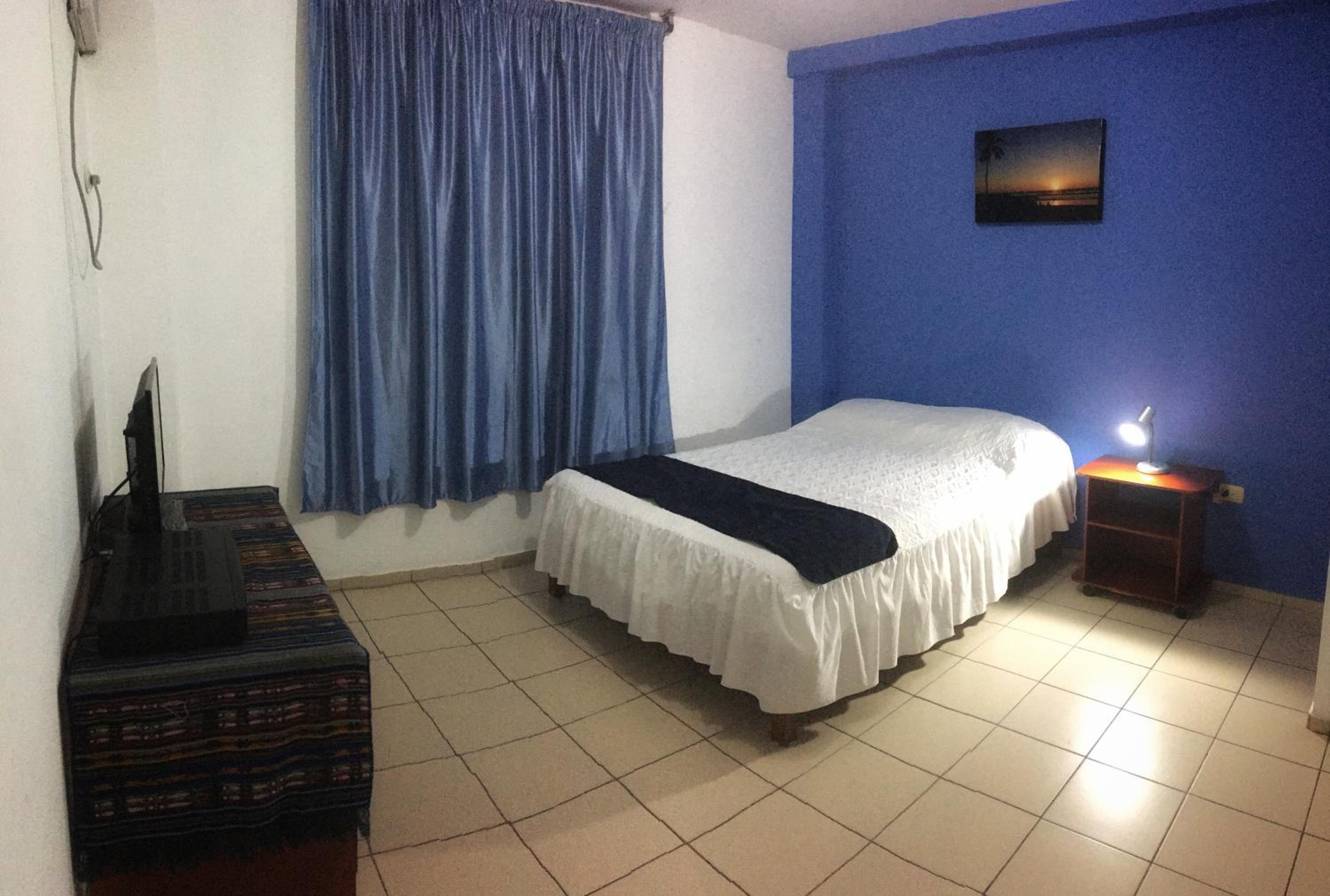 Hostal Albatros