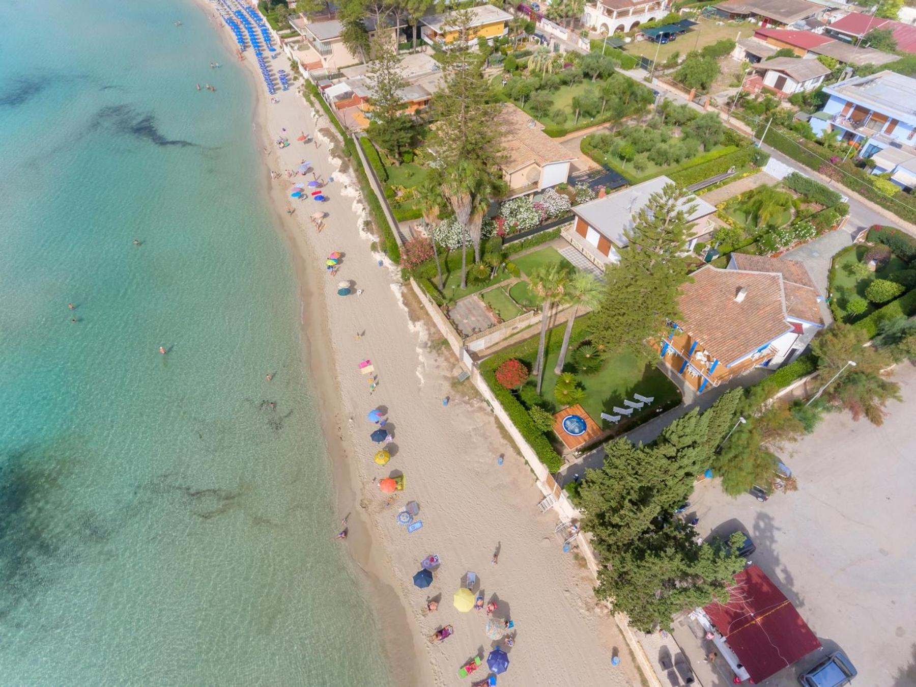 Villa Doris view 3