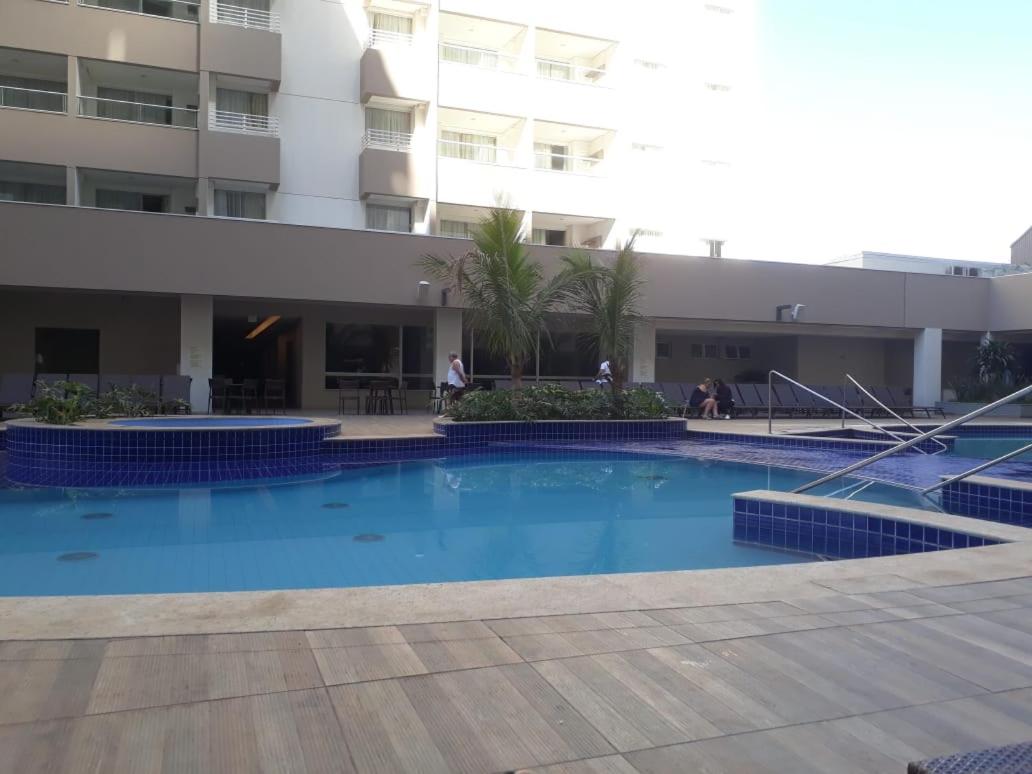 Olímpia Park Resort - 100m do Parque Thermas dos Laranjais view 4
