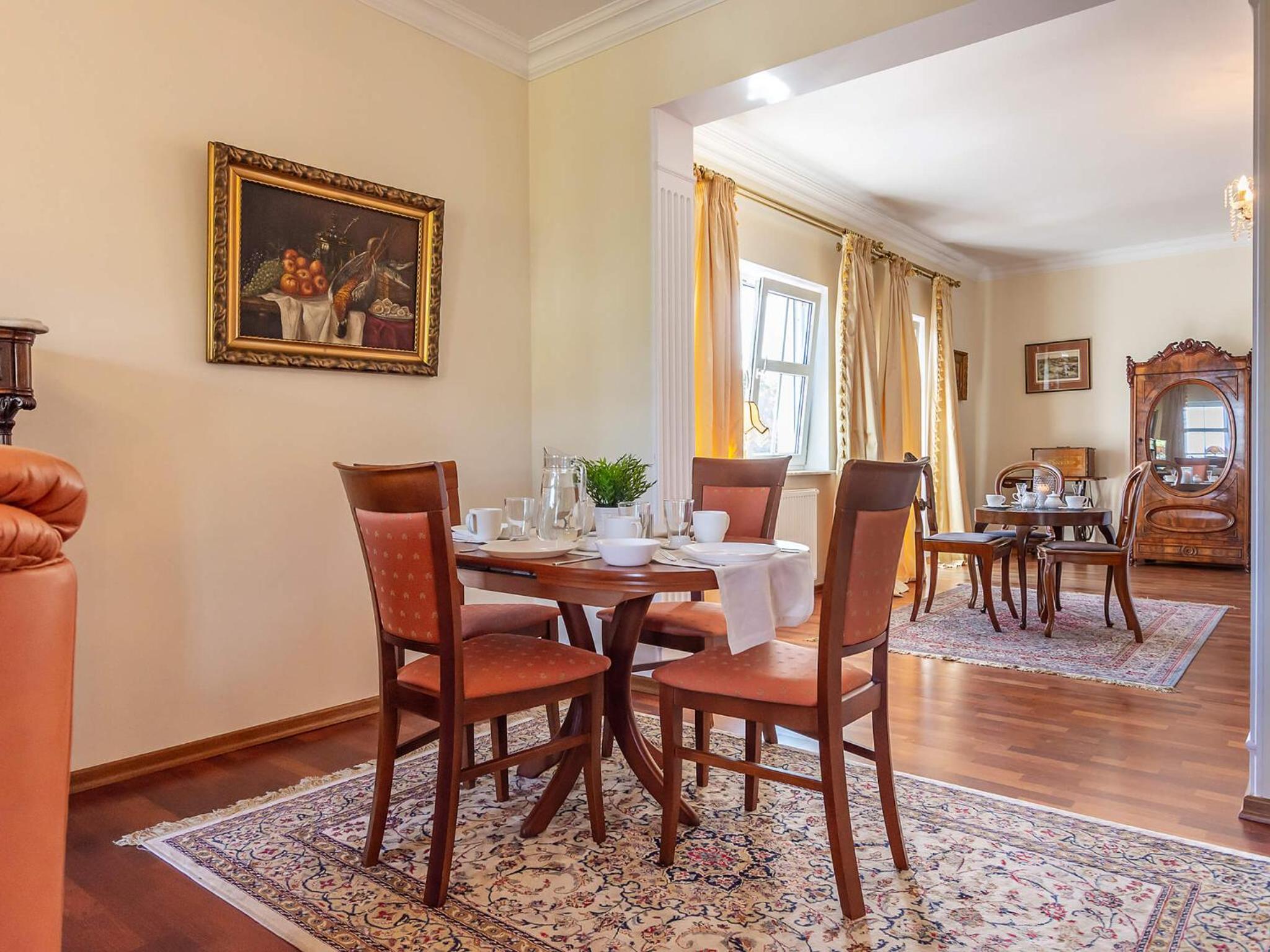 VacationClub - Trzy Korony Piastów Apartament 37