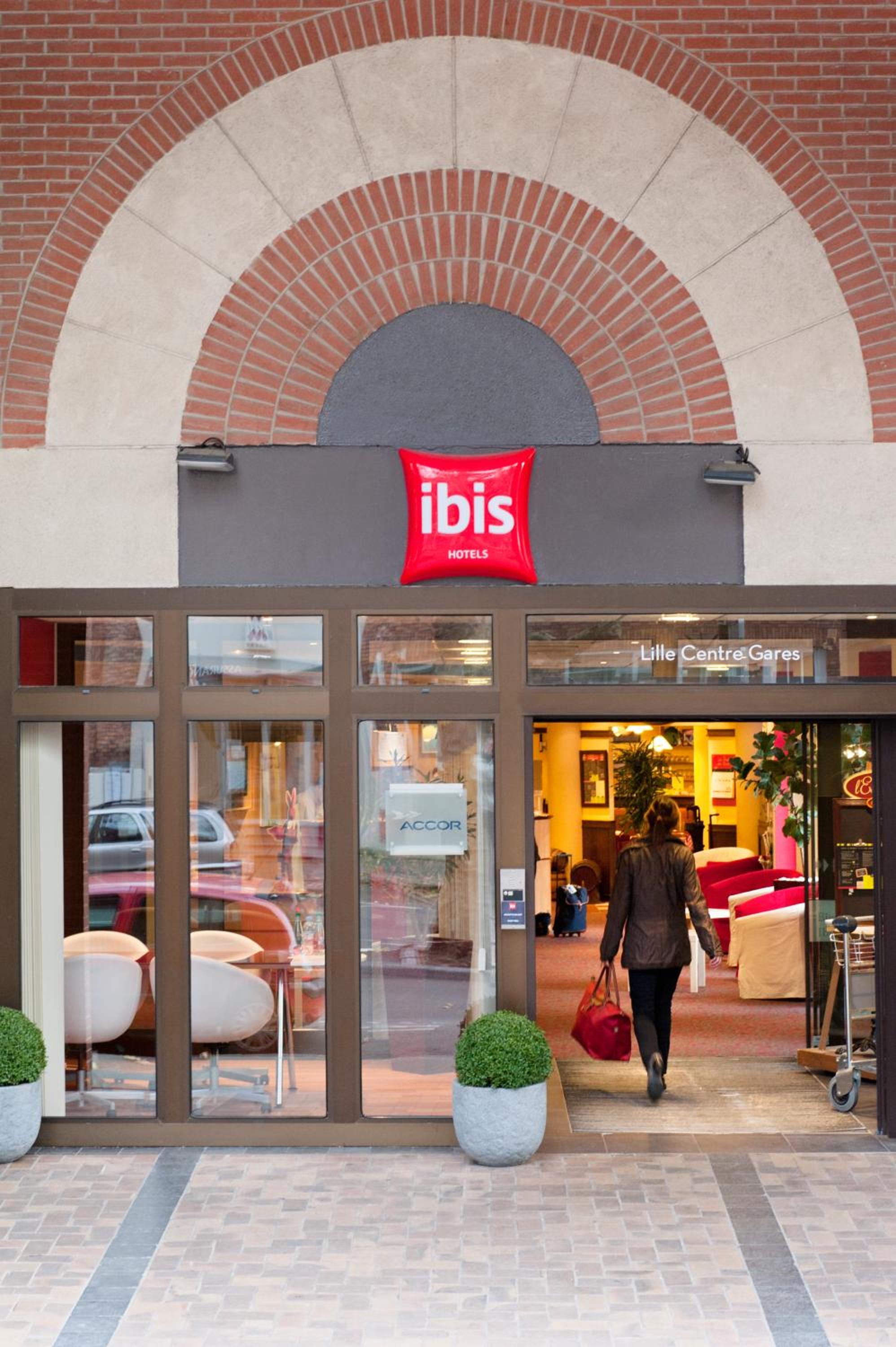Hotel ibis Lille Centre Gares - Image 1