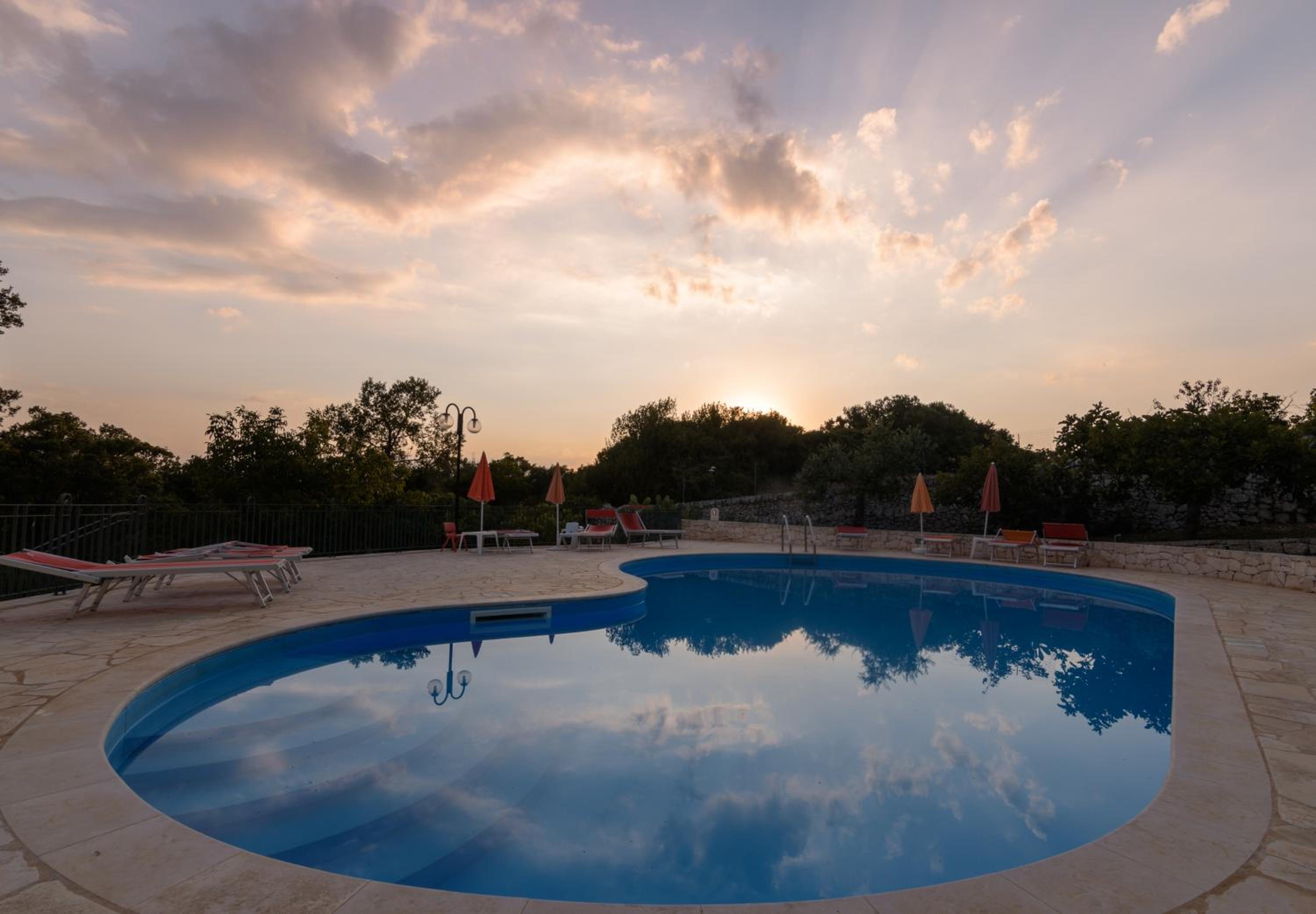 Trulli Beltramonto