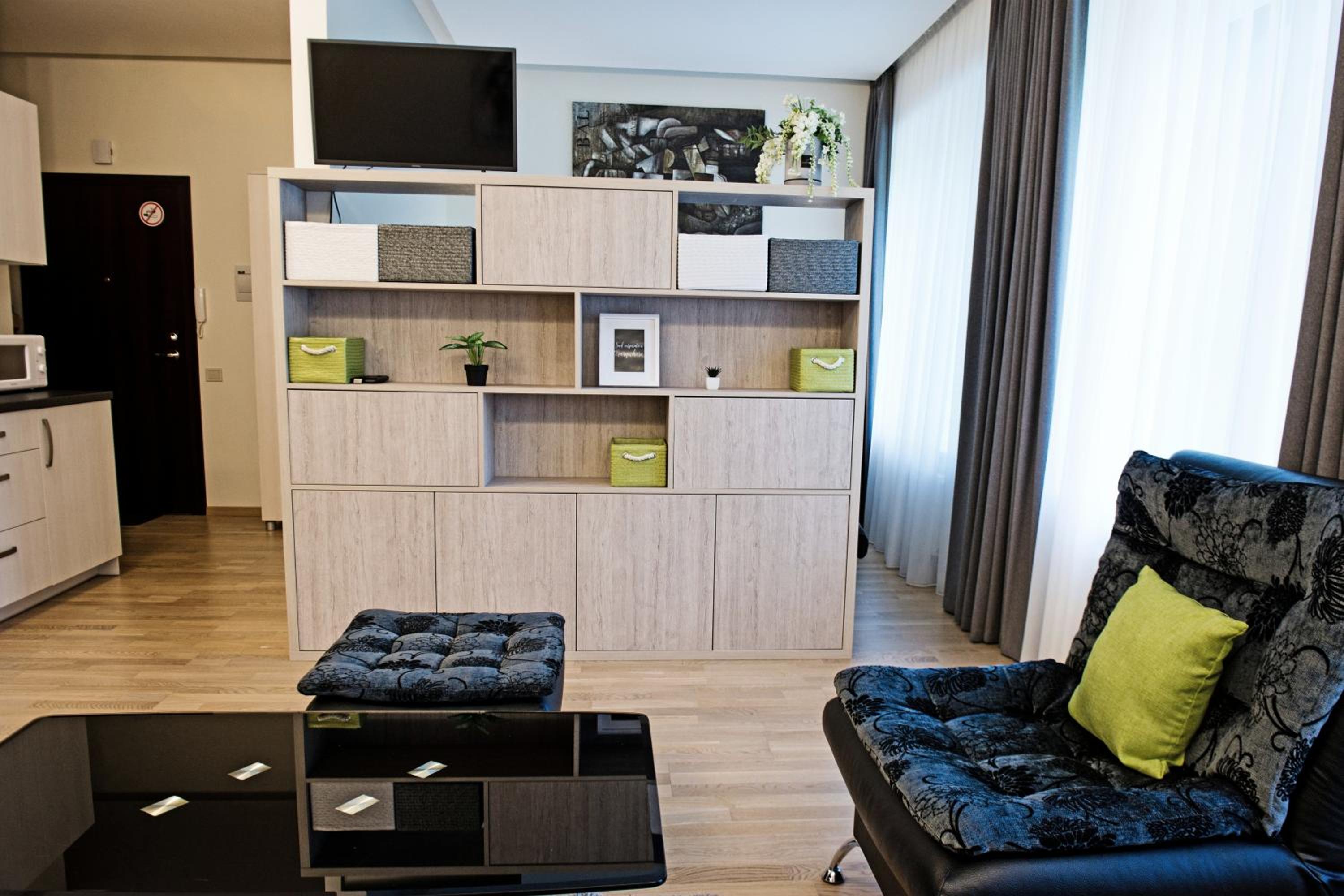 Apartment4Me