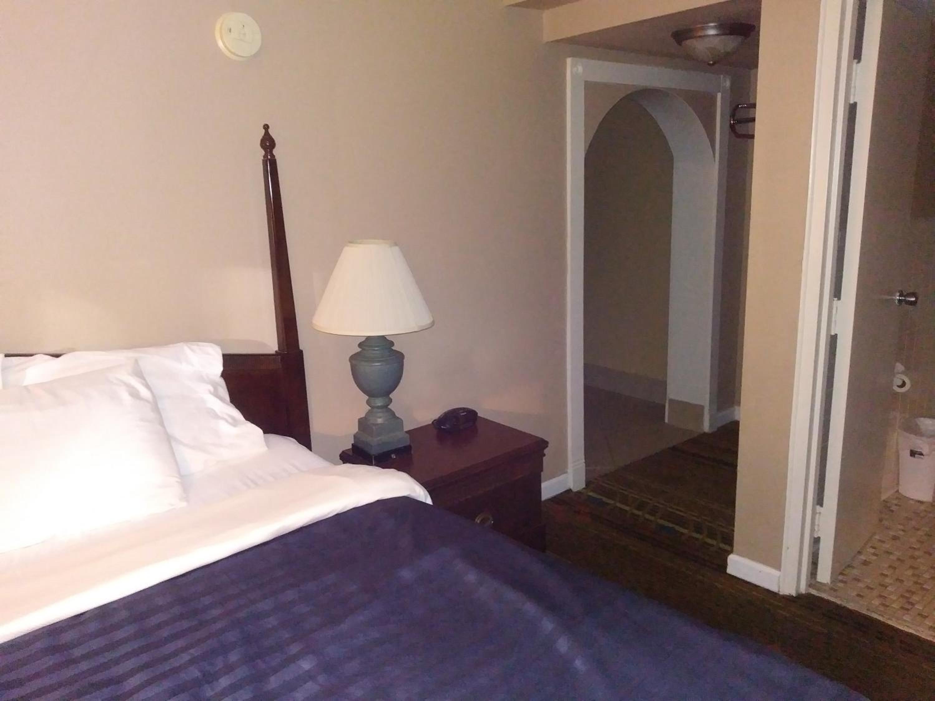 Days Inn by Wyndham Hot Springs, Foto 16