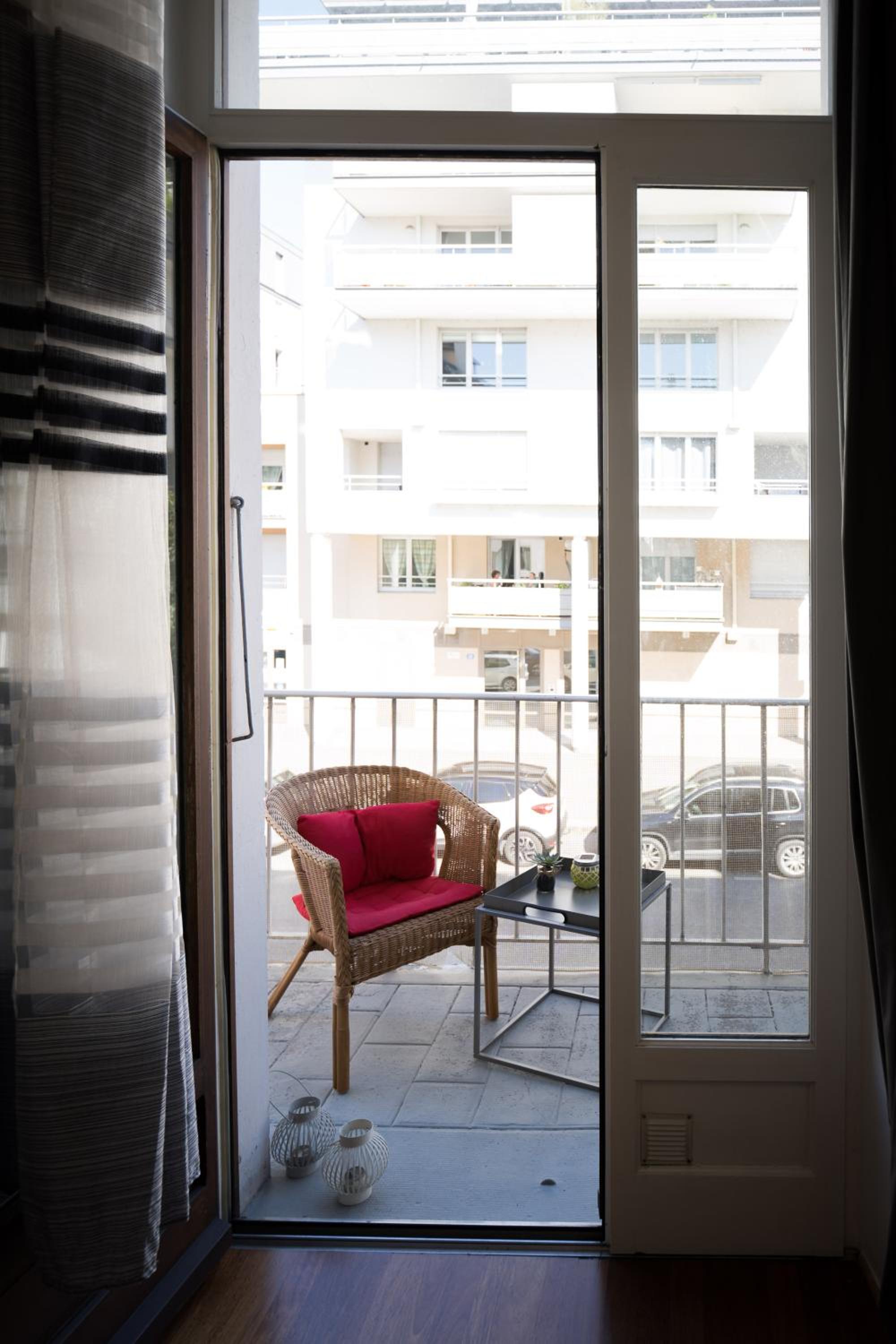 Hibiscus Apartment