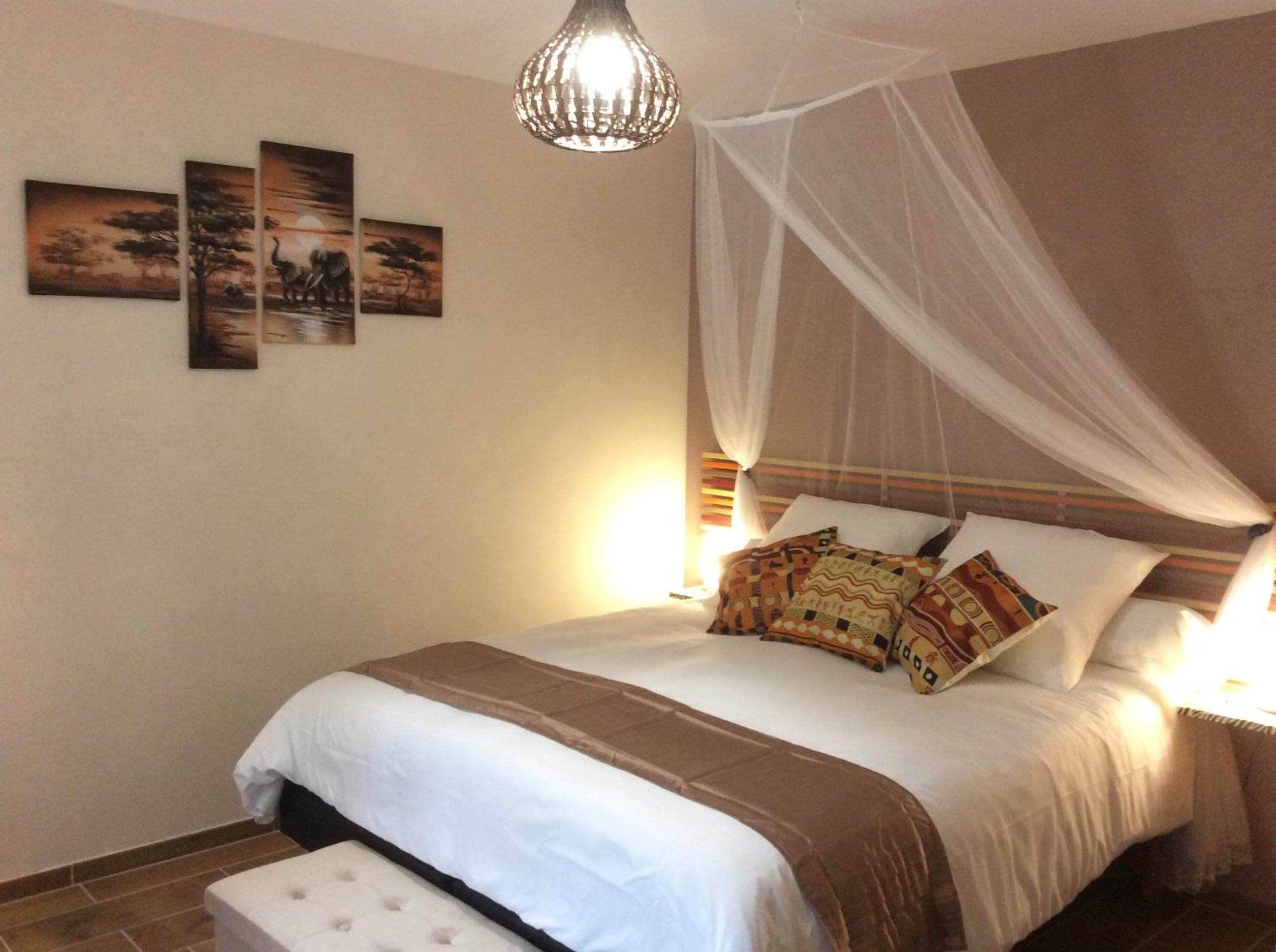 The Travelers' Elm view 5