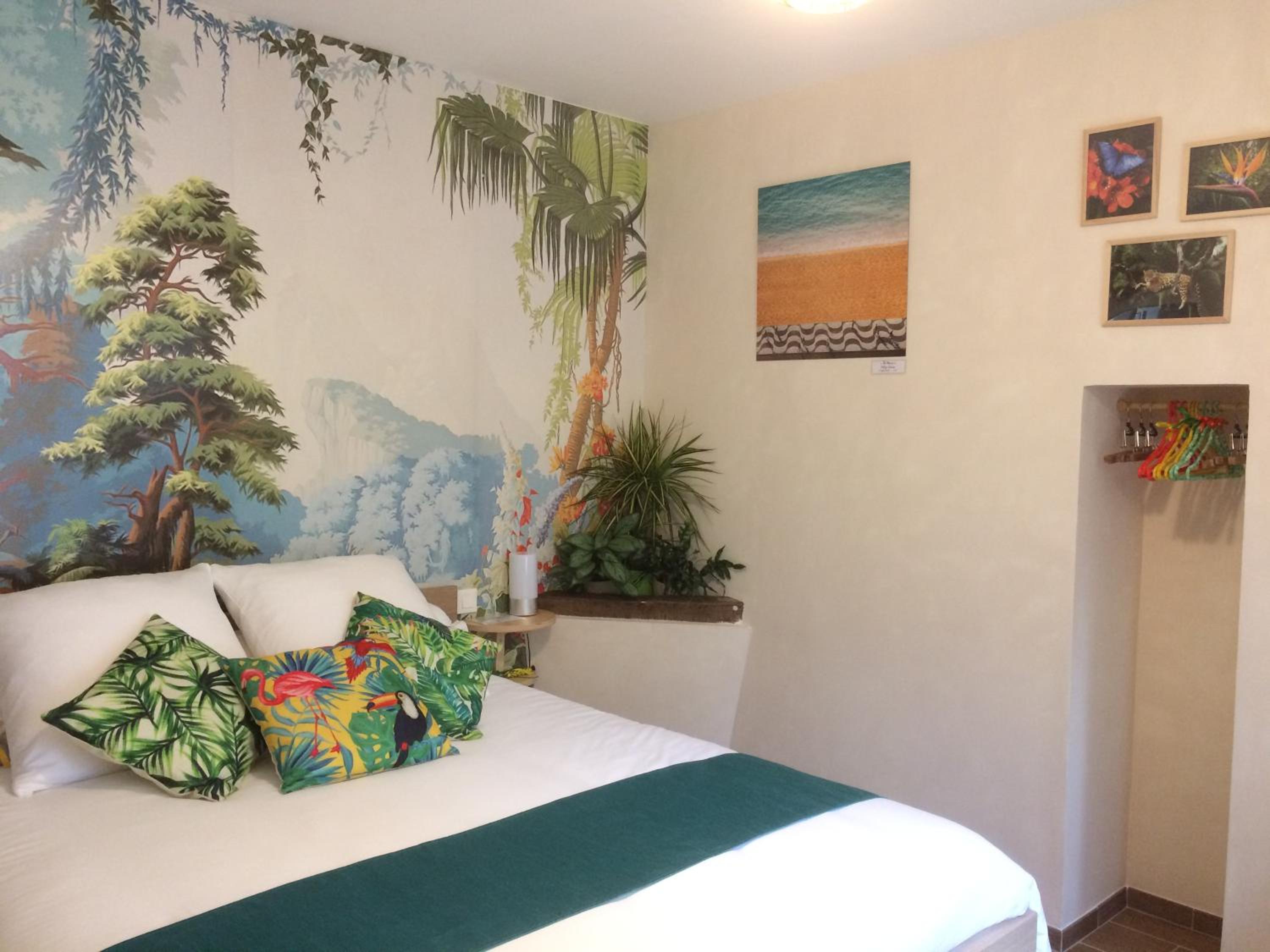 The Travelers' Elm view 4