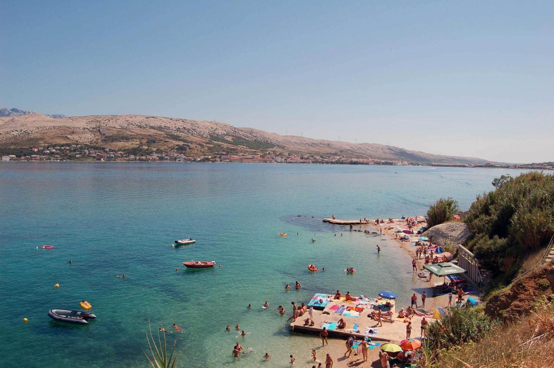 Apartments Dar - beautiful garden