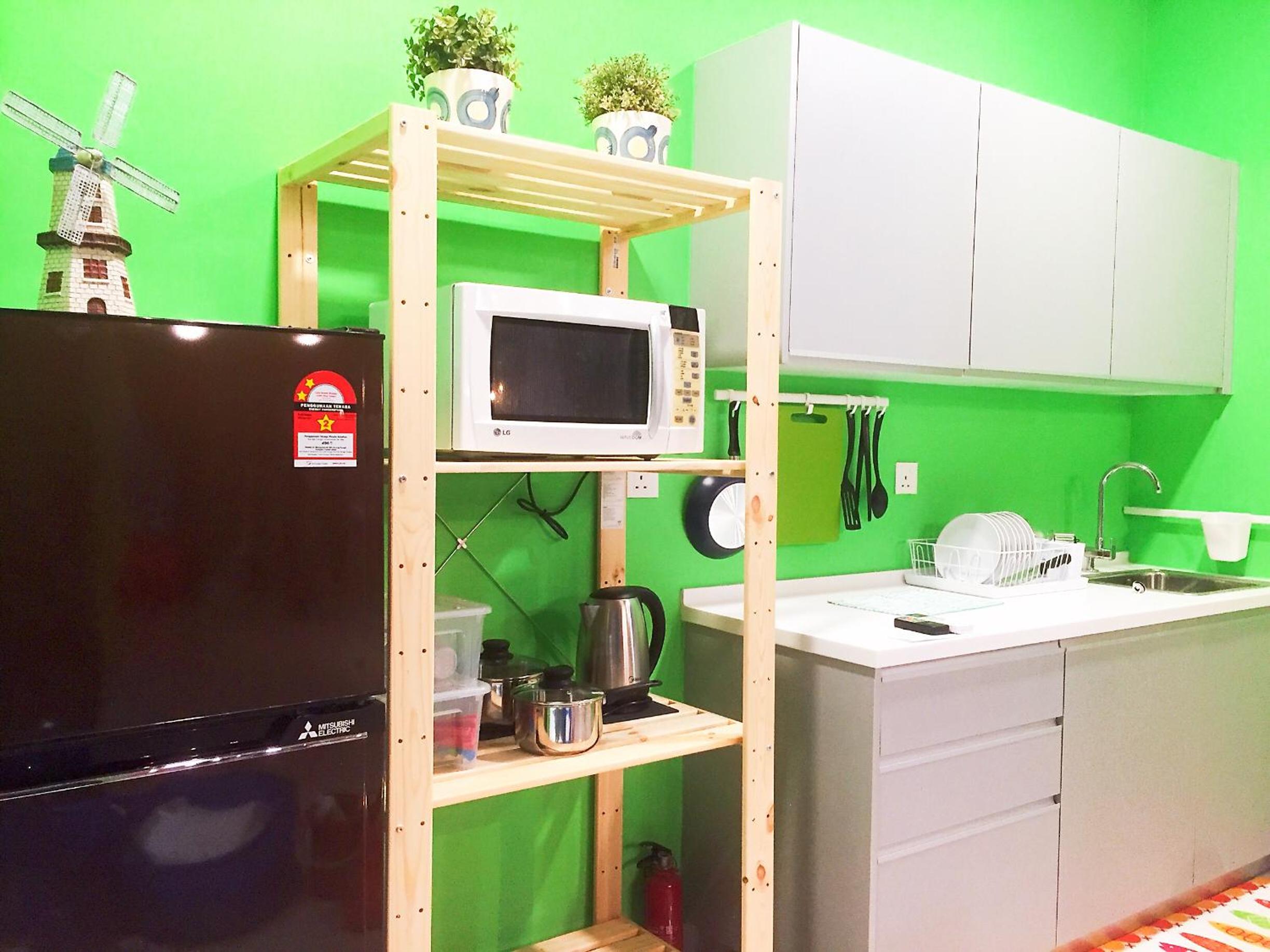 Austin 18 IKEA - AEON