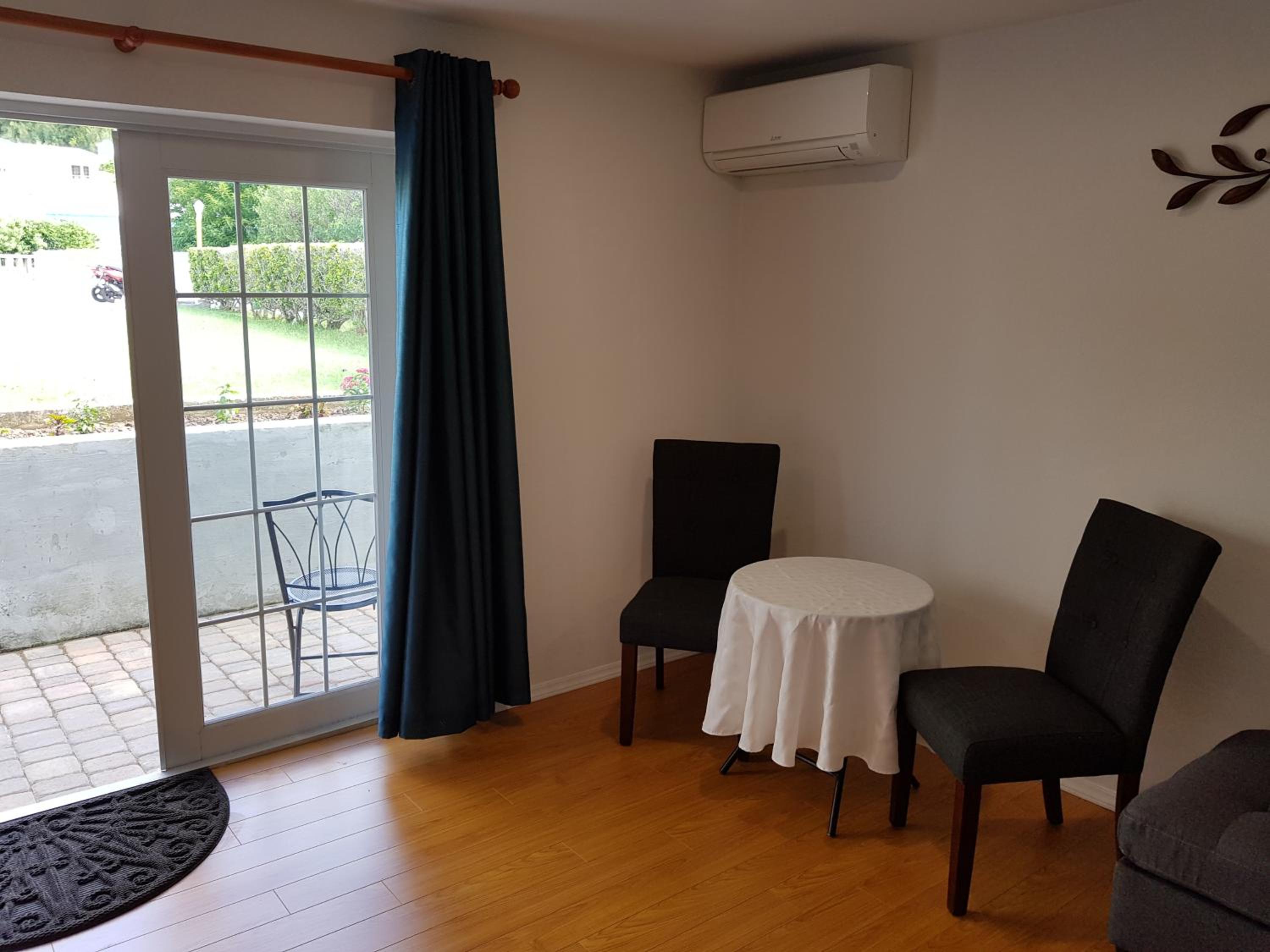 Windsong Guest Apartments - Property Image 77