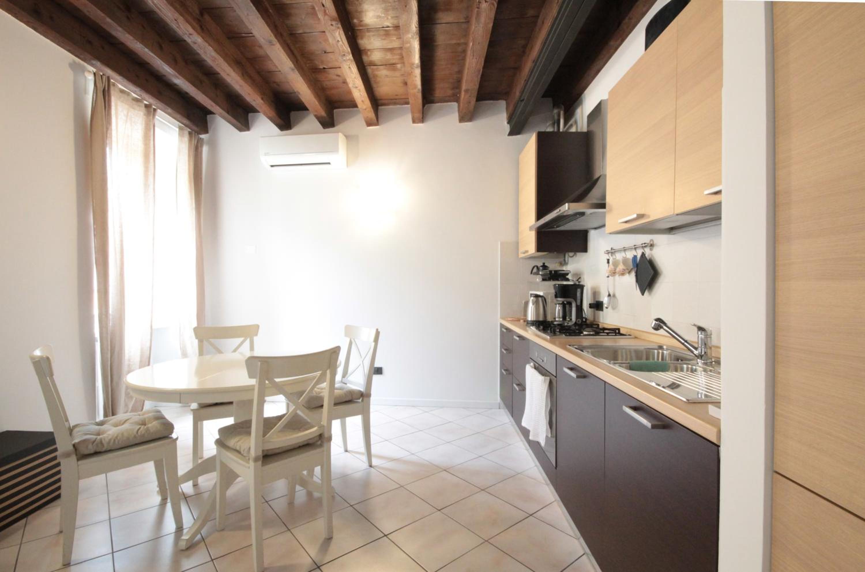 INTERNO 4 - central cozy new flat