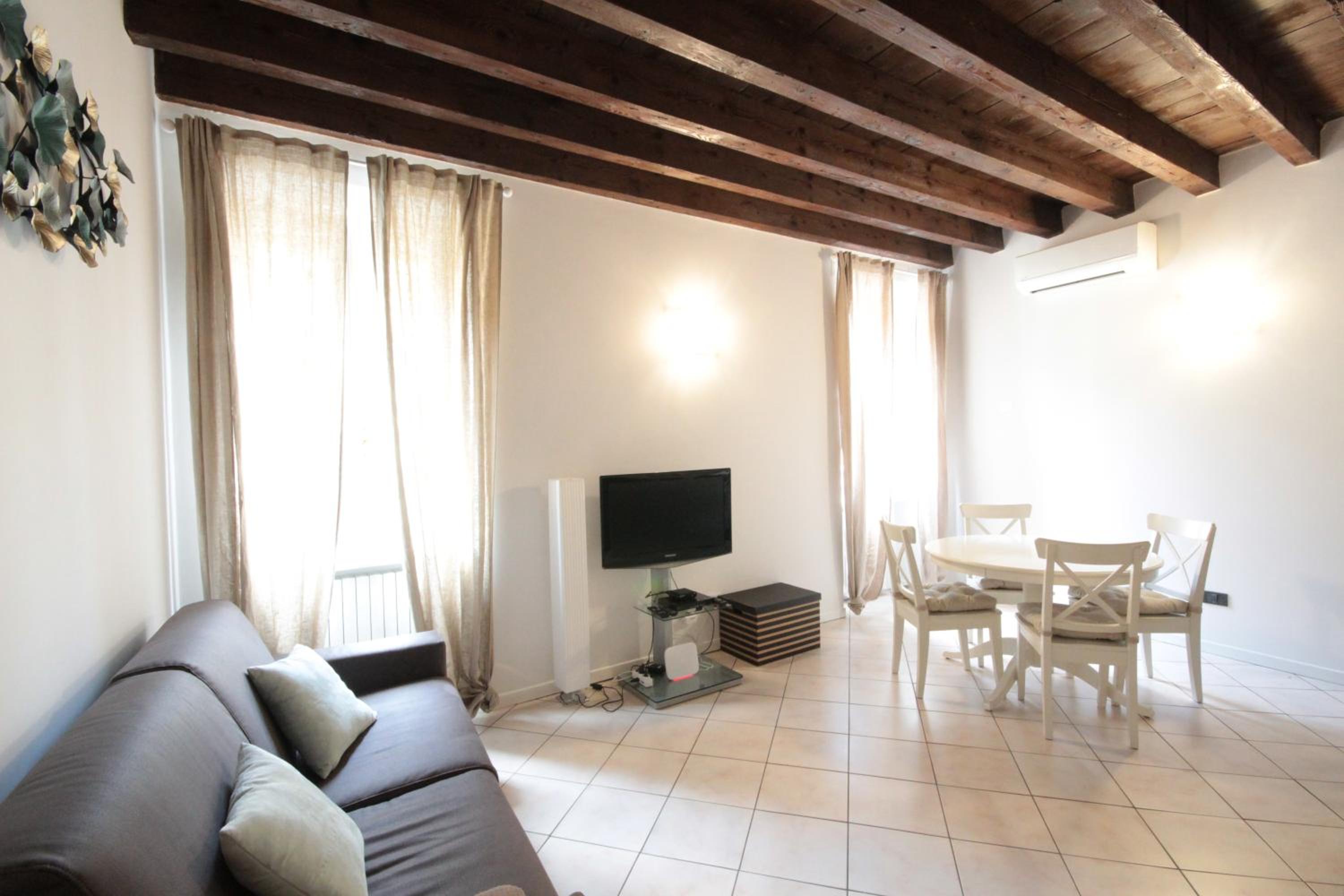 INTERNO 4 - central cozy new flat