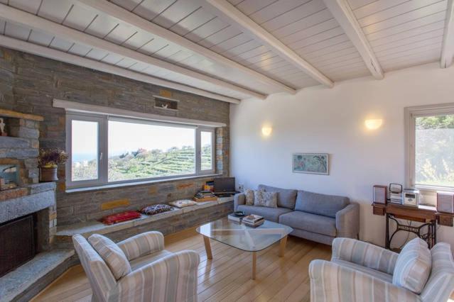 Villa Olivis