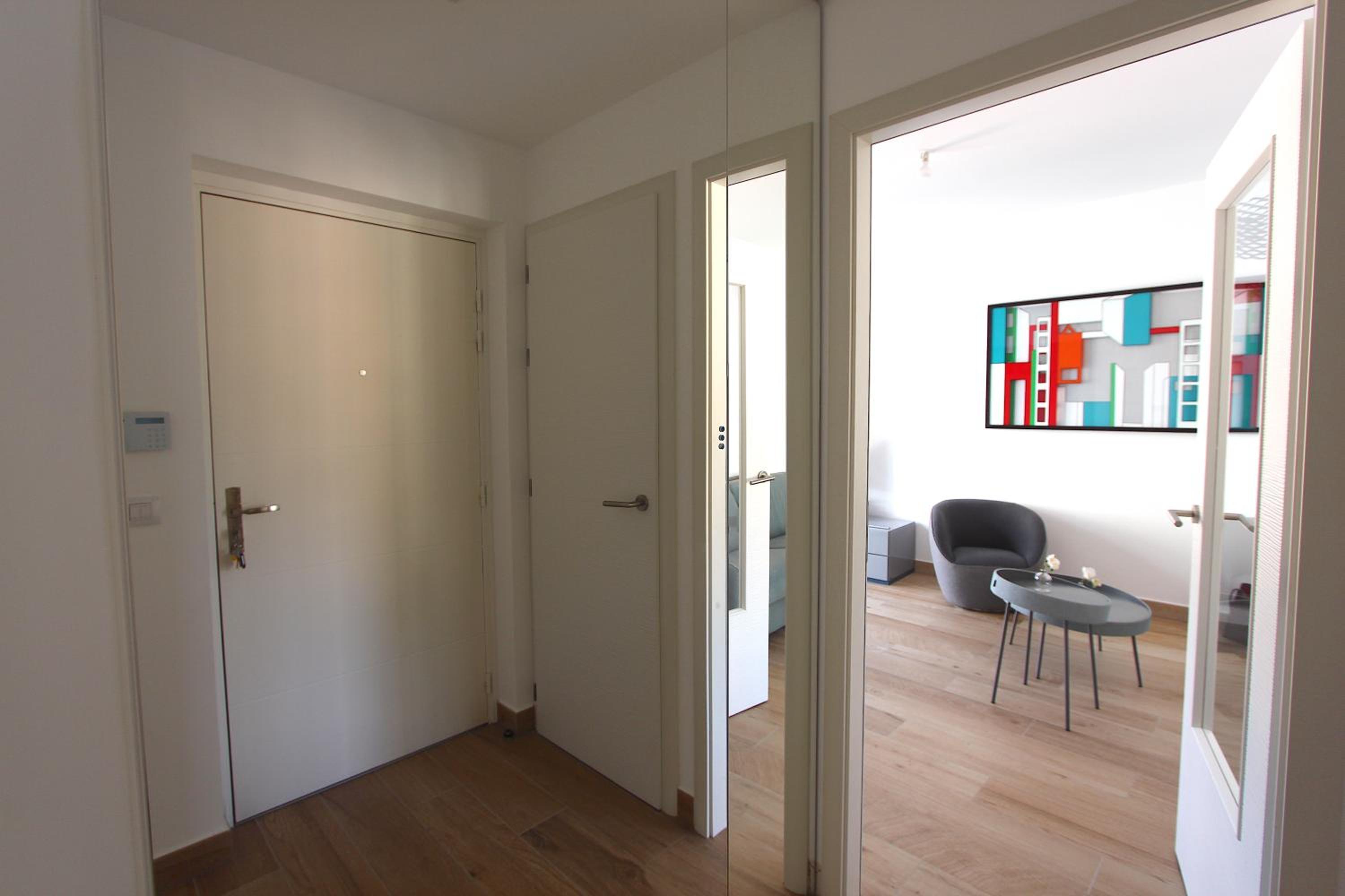 Luxurious Apartments Monaco&SeaView, InfinityPool&Parking